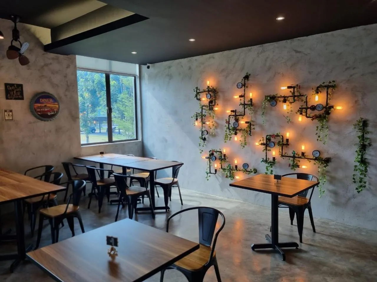 Food and drinks in Zone Hotel Ipoh