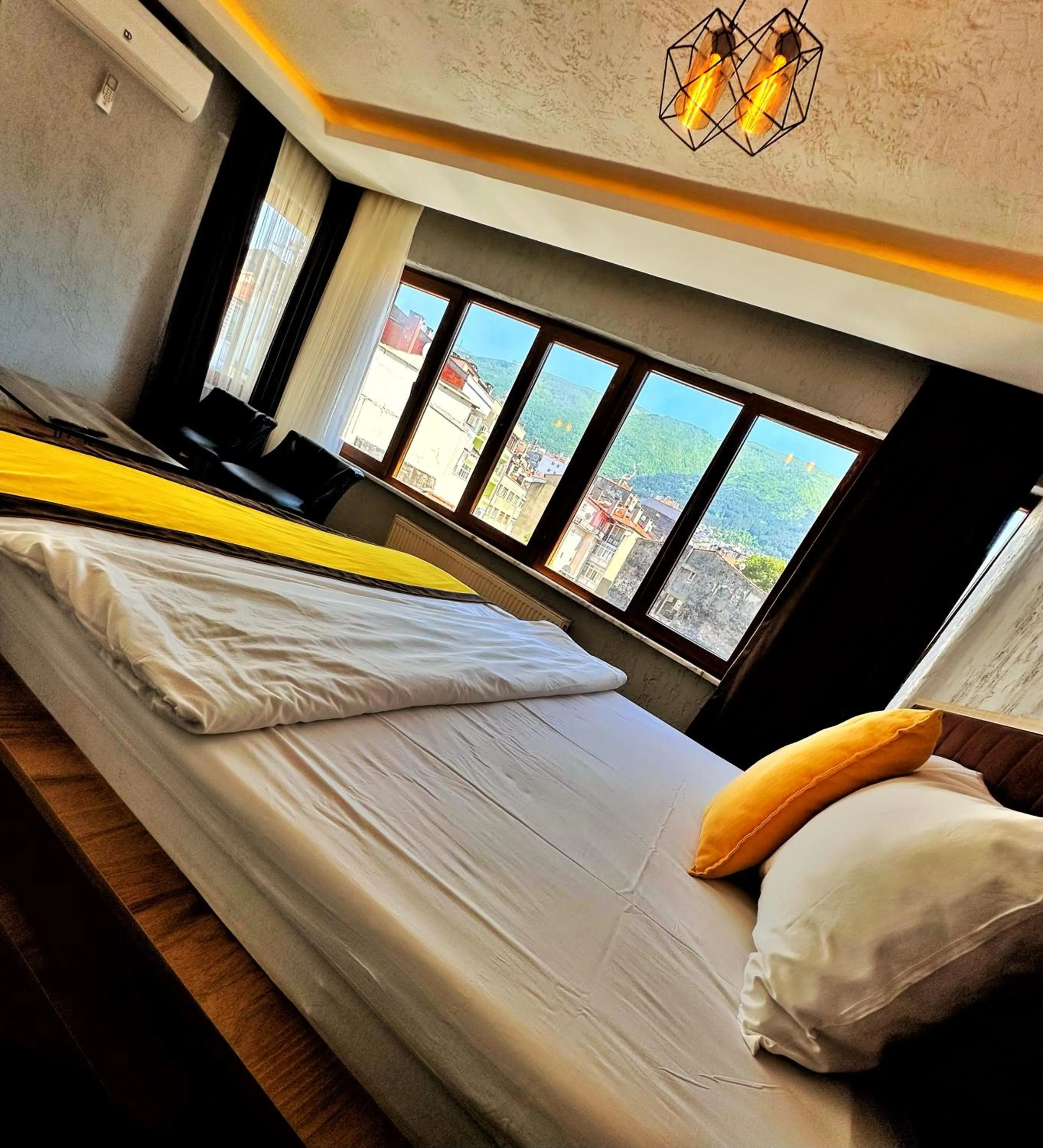 Bed in Pera Pansiyon