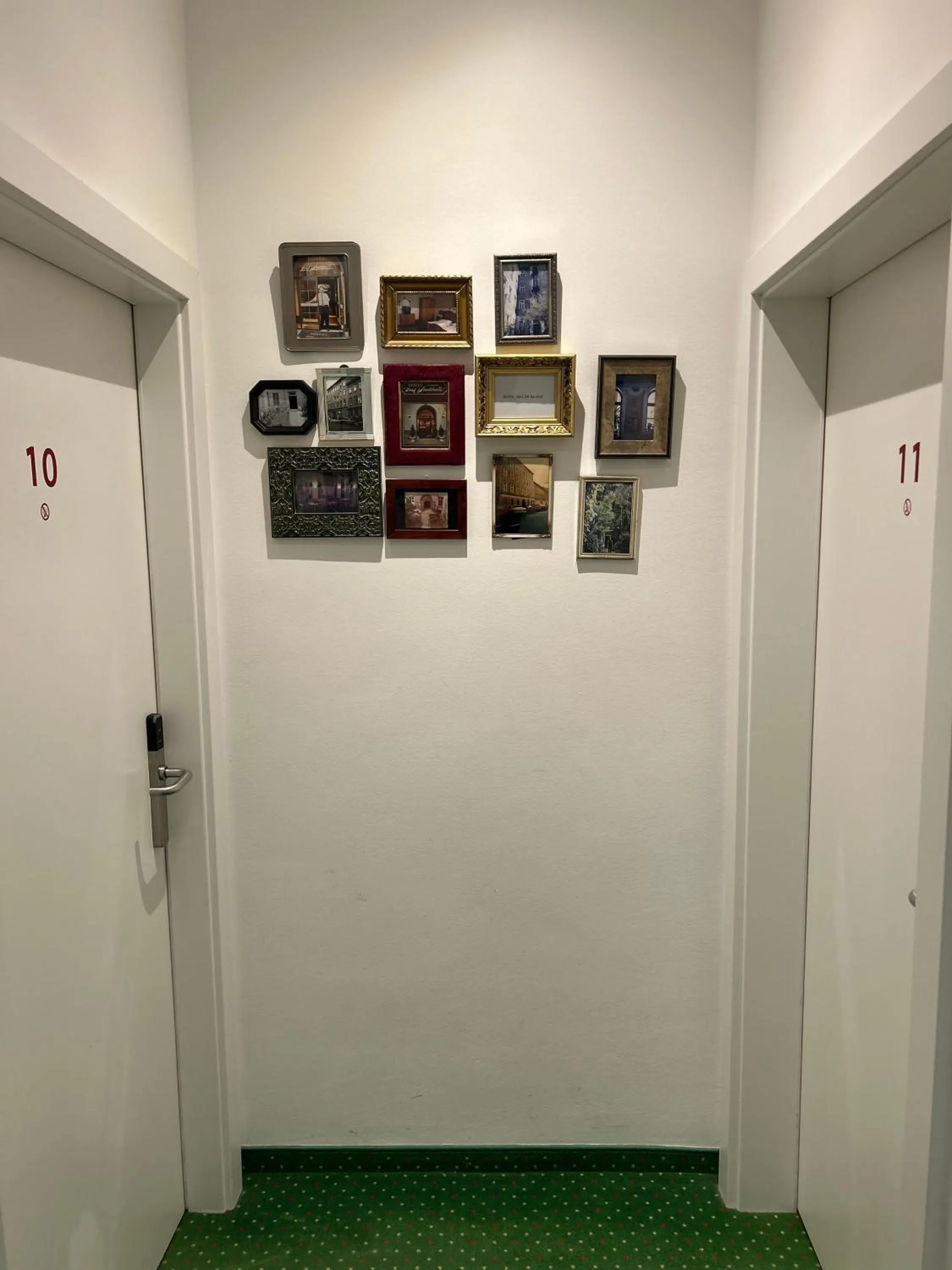 Lobby or reception in Pension Stadthalle