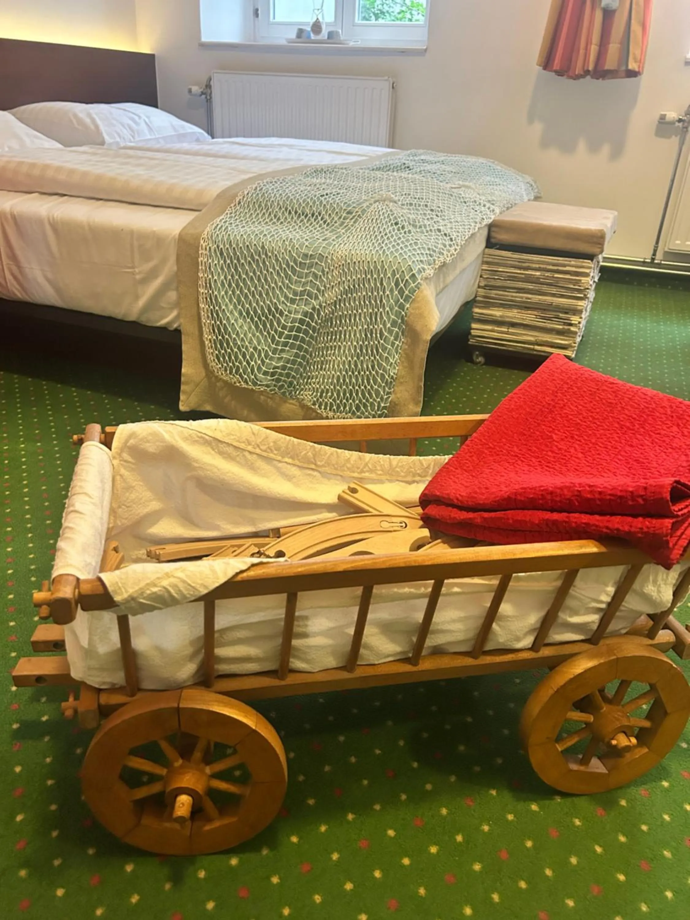 Photo of the whole room, Bed in Pension Stadthalle