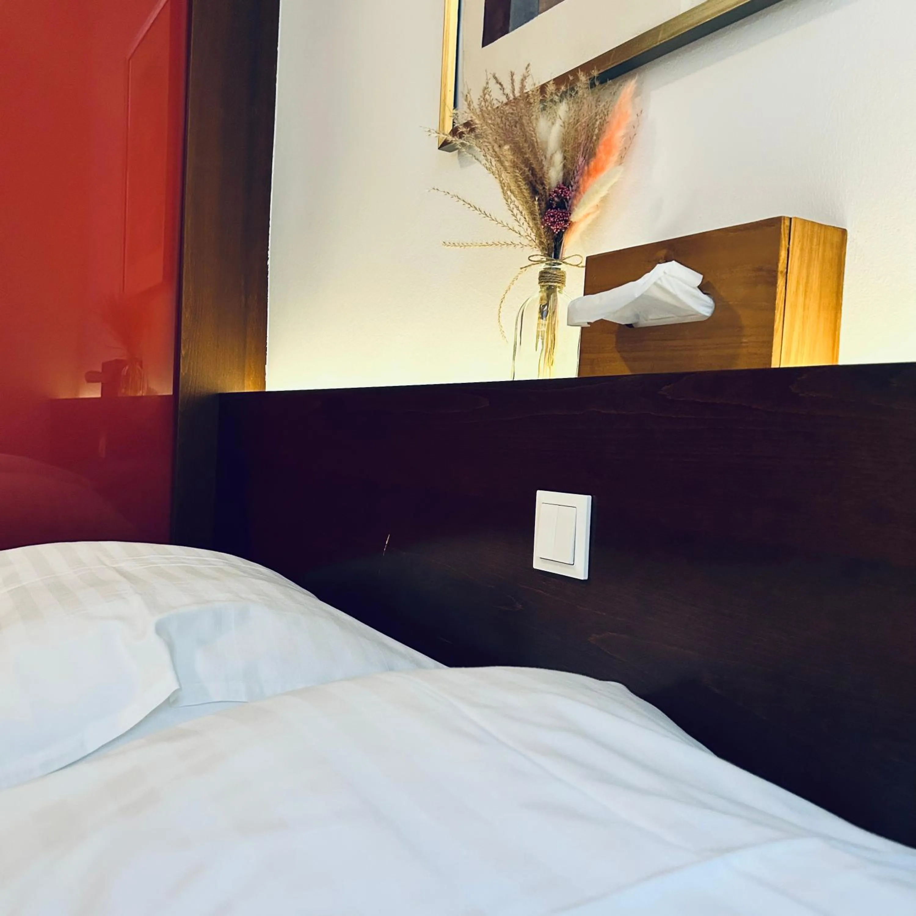 Bed in Pension Stadthalle