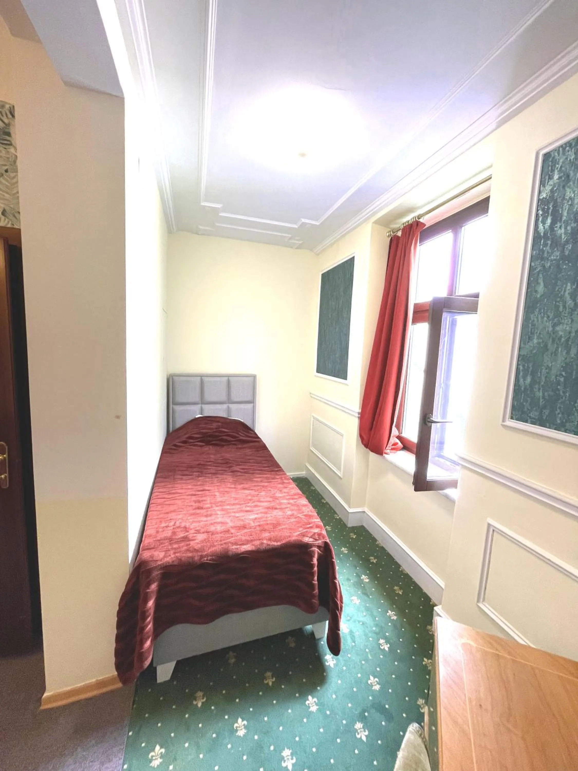 Bed in Hotel Raimundhof