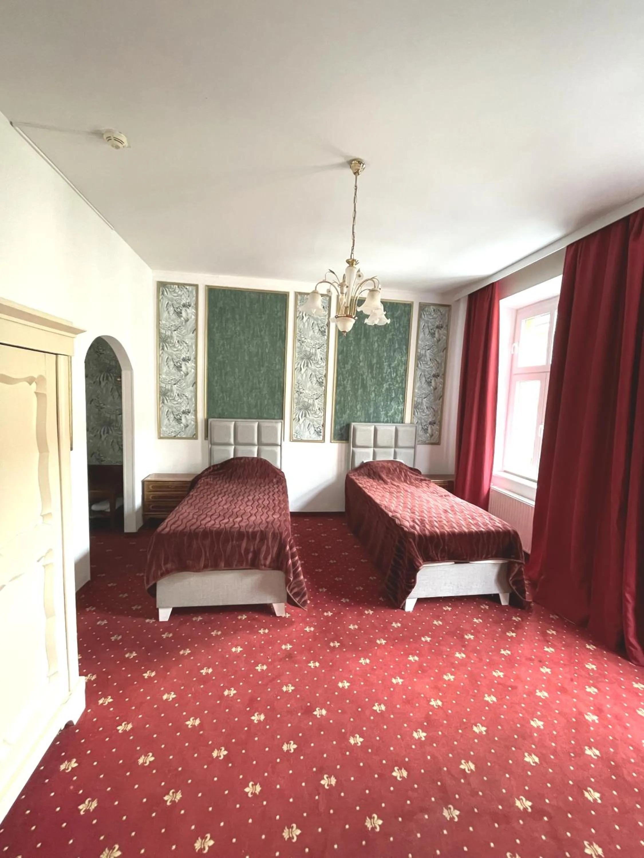 Bed in Hotel Raimundhof