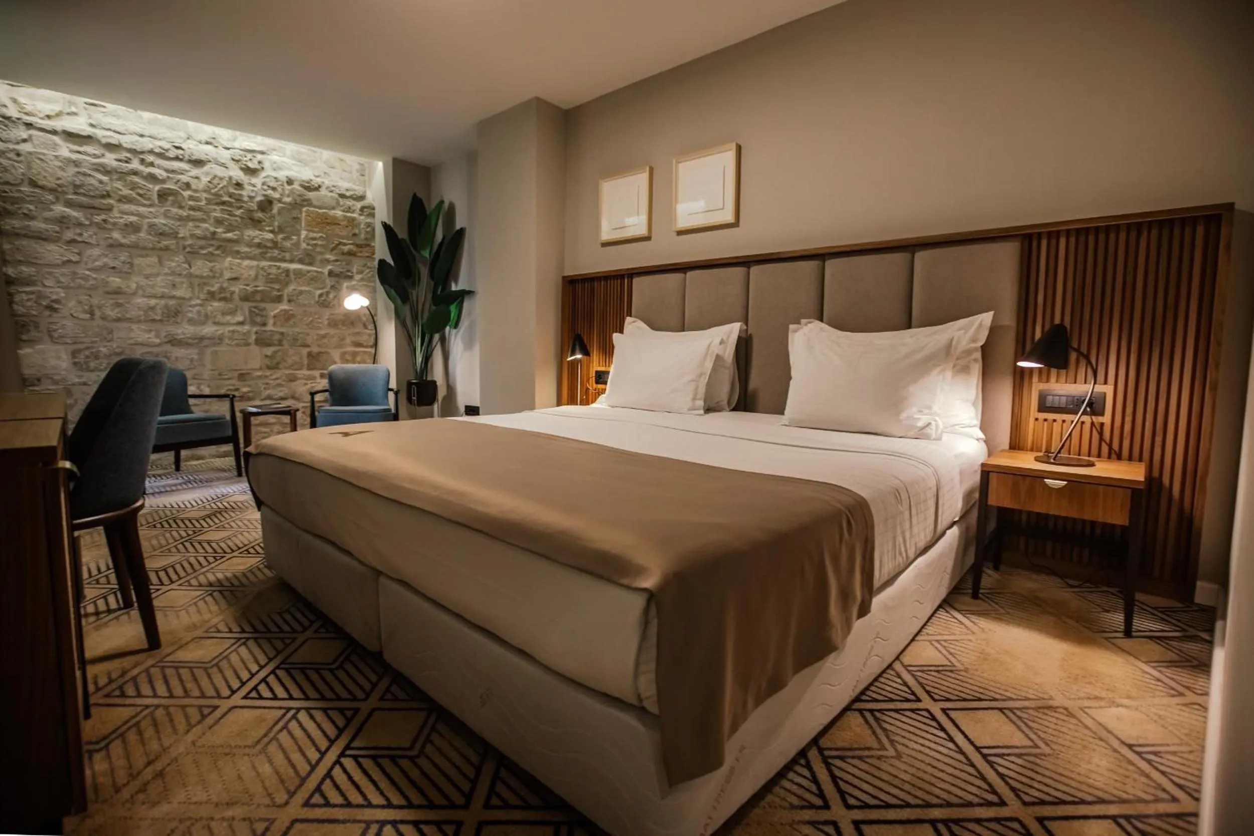 Bed in Armerun Heritage Hotel & Residences