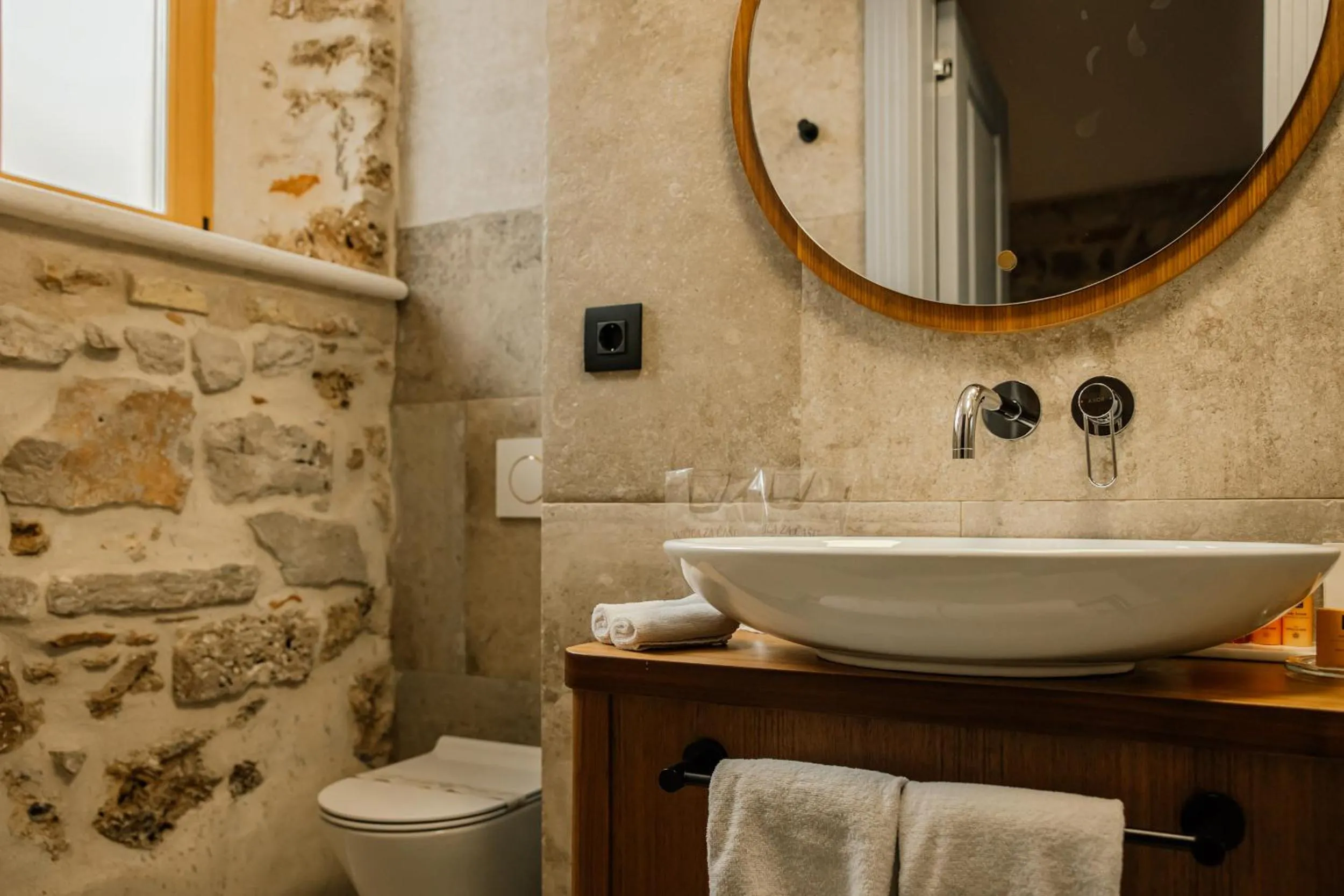 Armerun Heritage Hotel & Residences