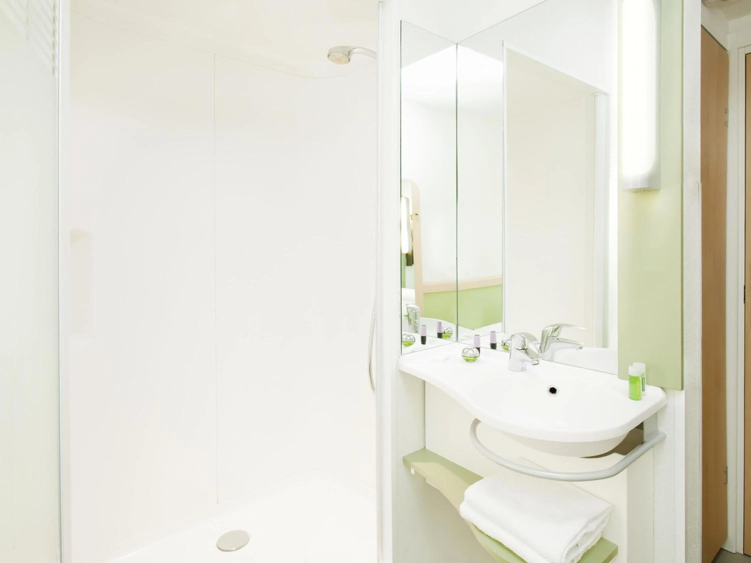 Bedroom in Ibis Budget Madrid Getafe