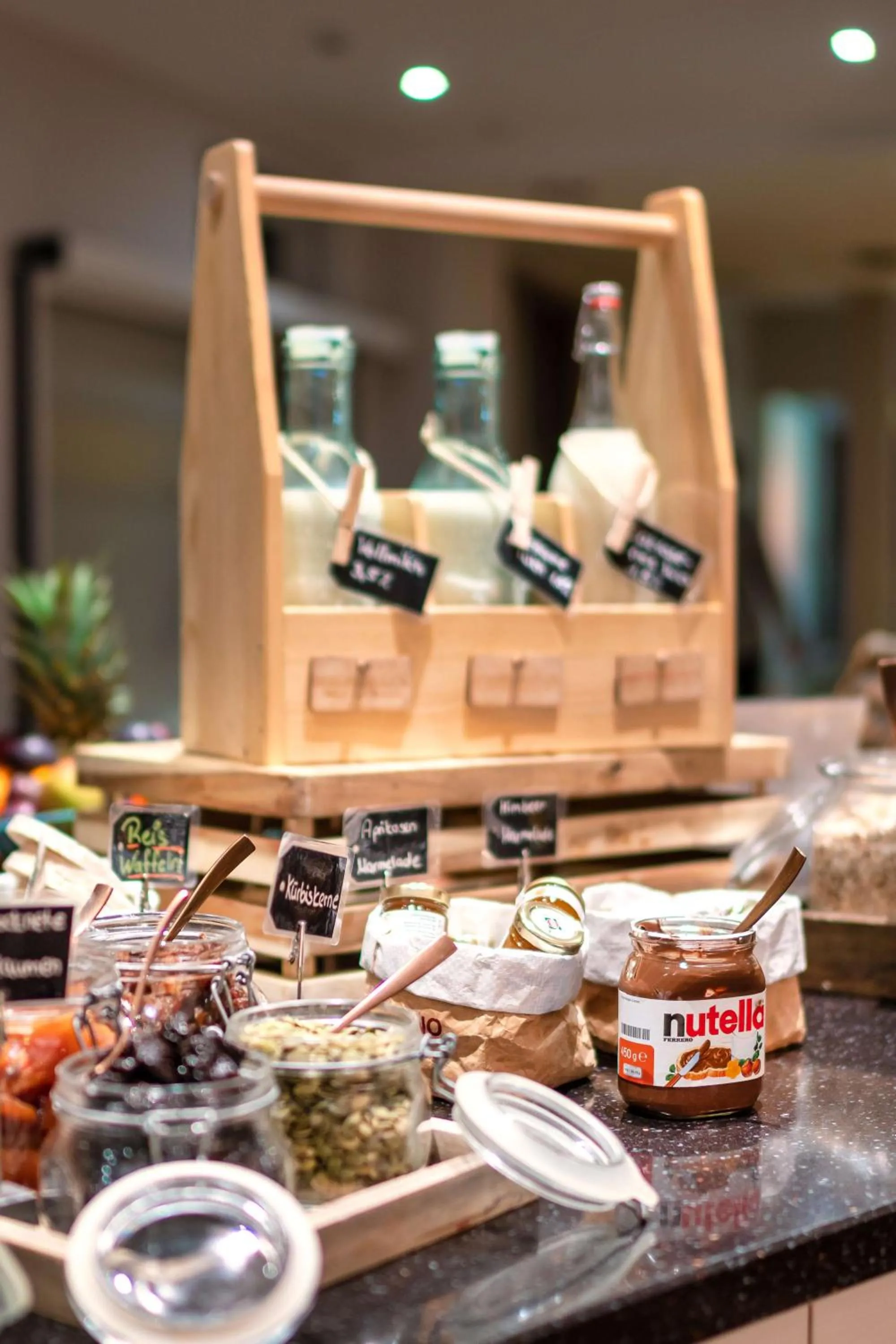 Food and drinks in Park Inn by Radisson Nürnberg