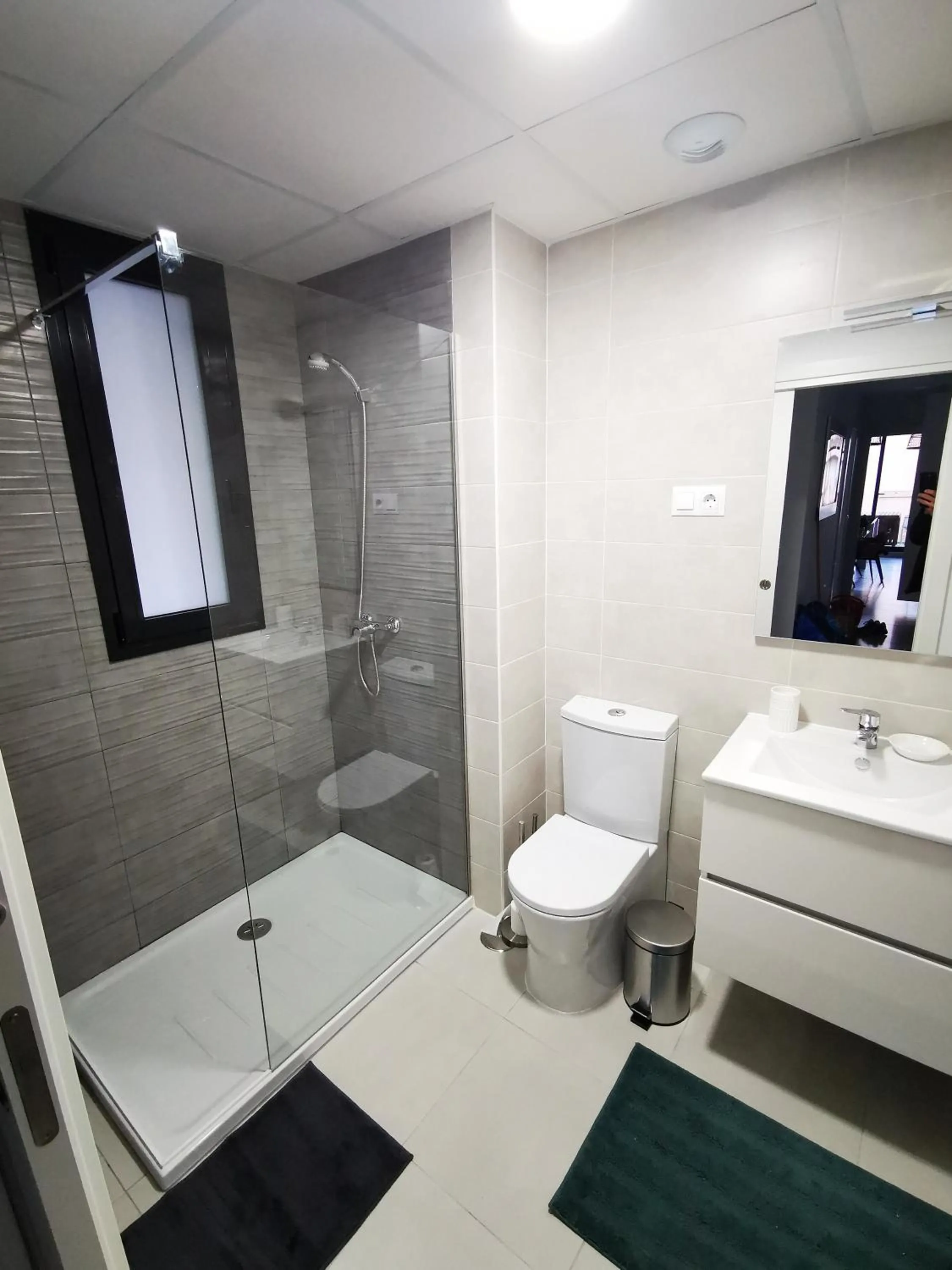 Bathroom in Superior Calpe Pearl Beach