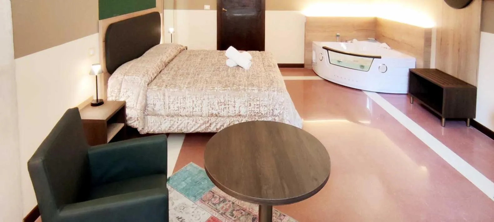 Bedroom, Bed in San Marciano Luxury Rooms