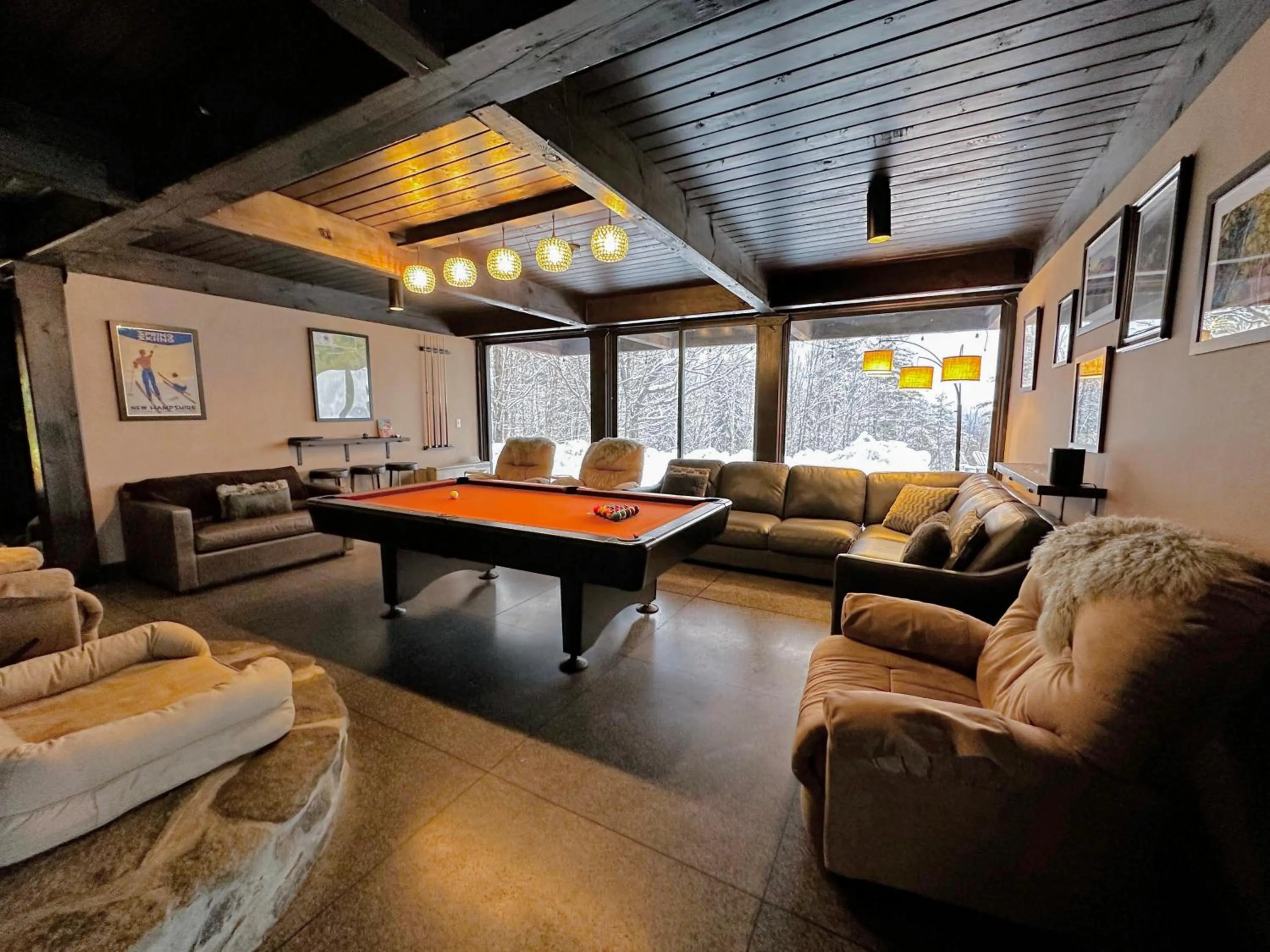 RL Breathtaking views and grand unique style private mountain retreat 4WD recommended