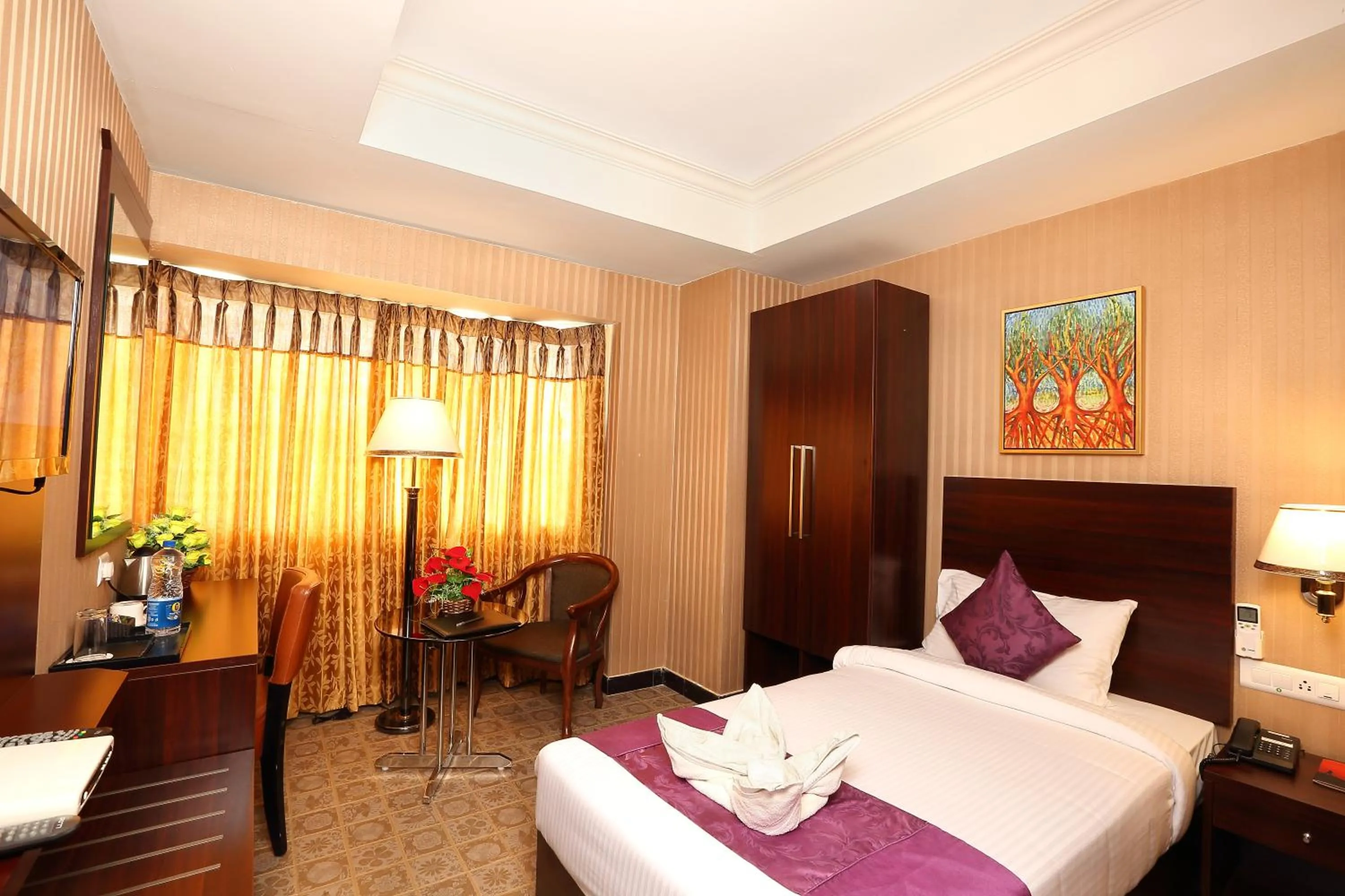 Bedroom, Bed in Cochin Legacy