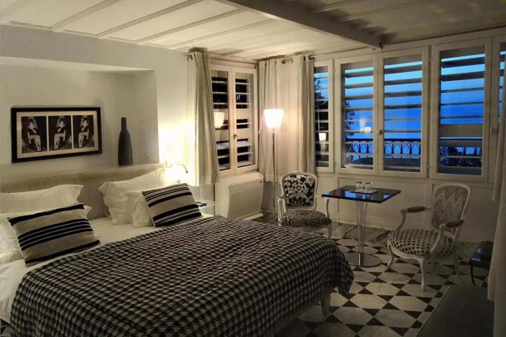 Bed in La Villa Bleue-Sidi Bou Said