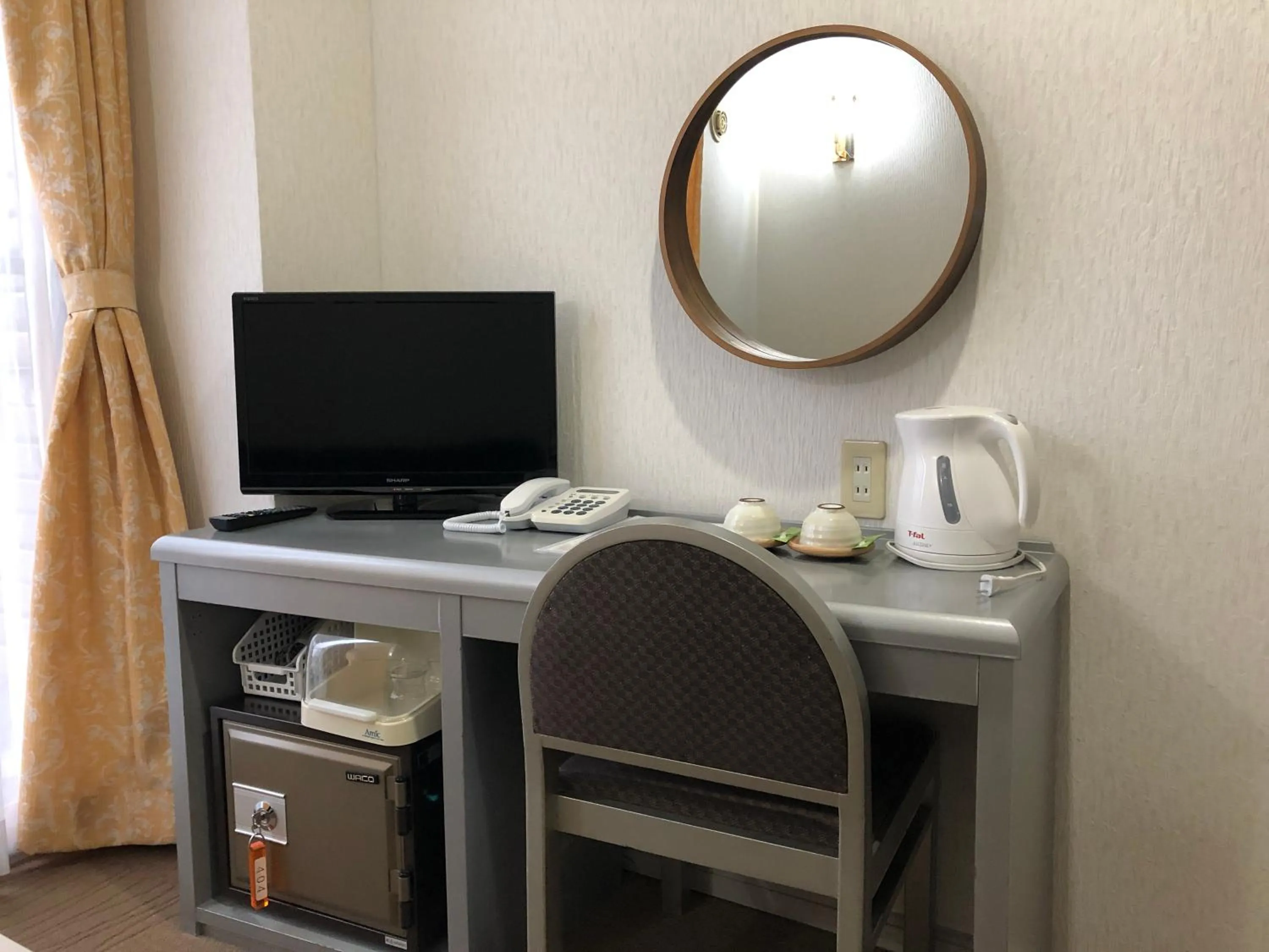 Photo of the whole room in Hotel Belle-Cour Inomata