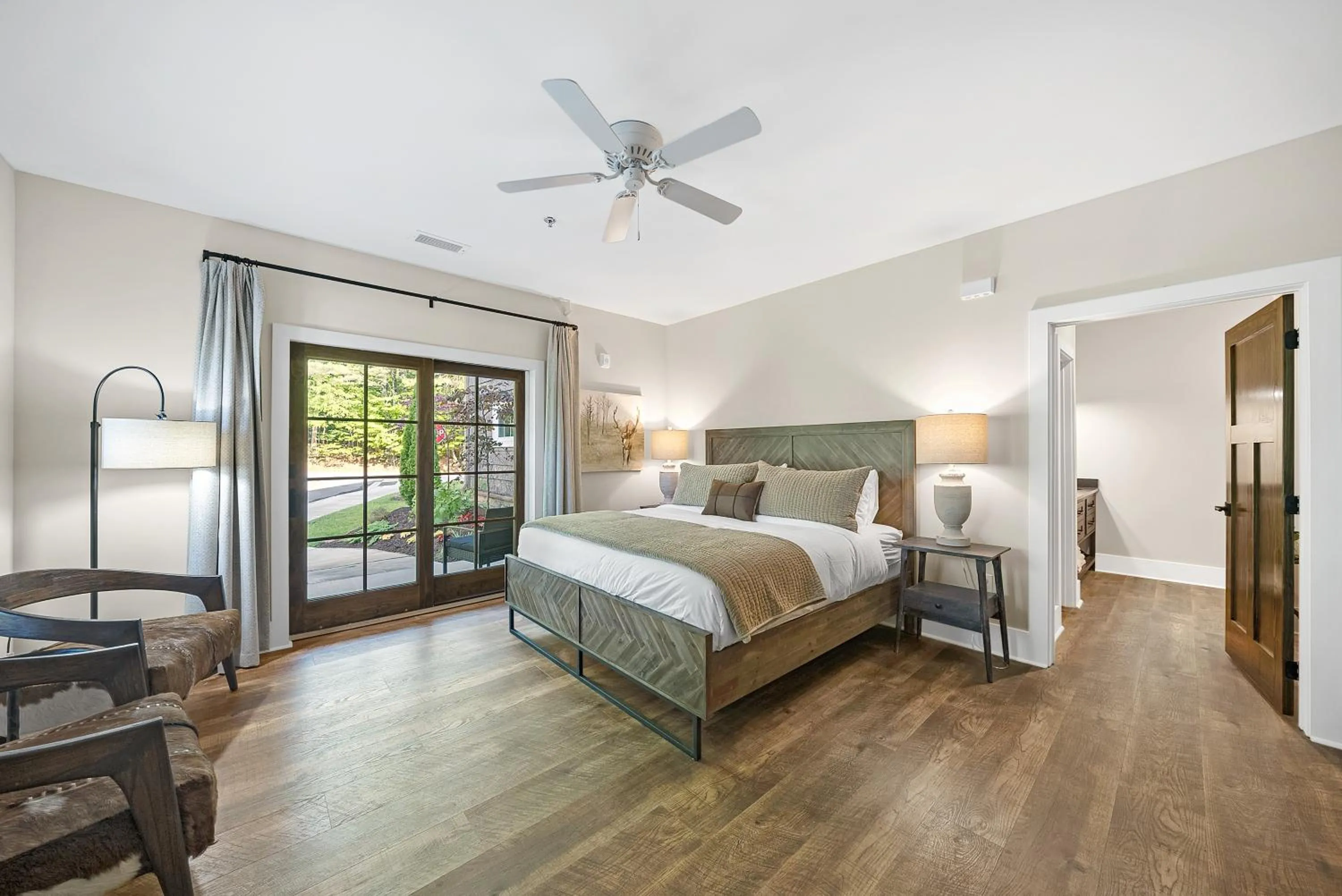 Bed in The Blowing Rock Manor