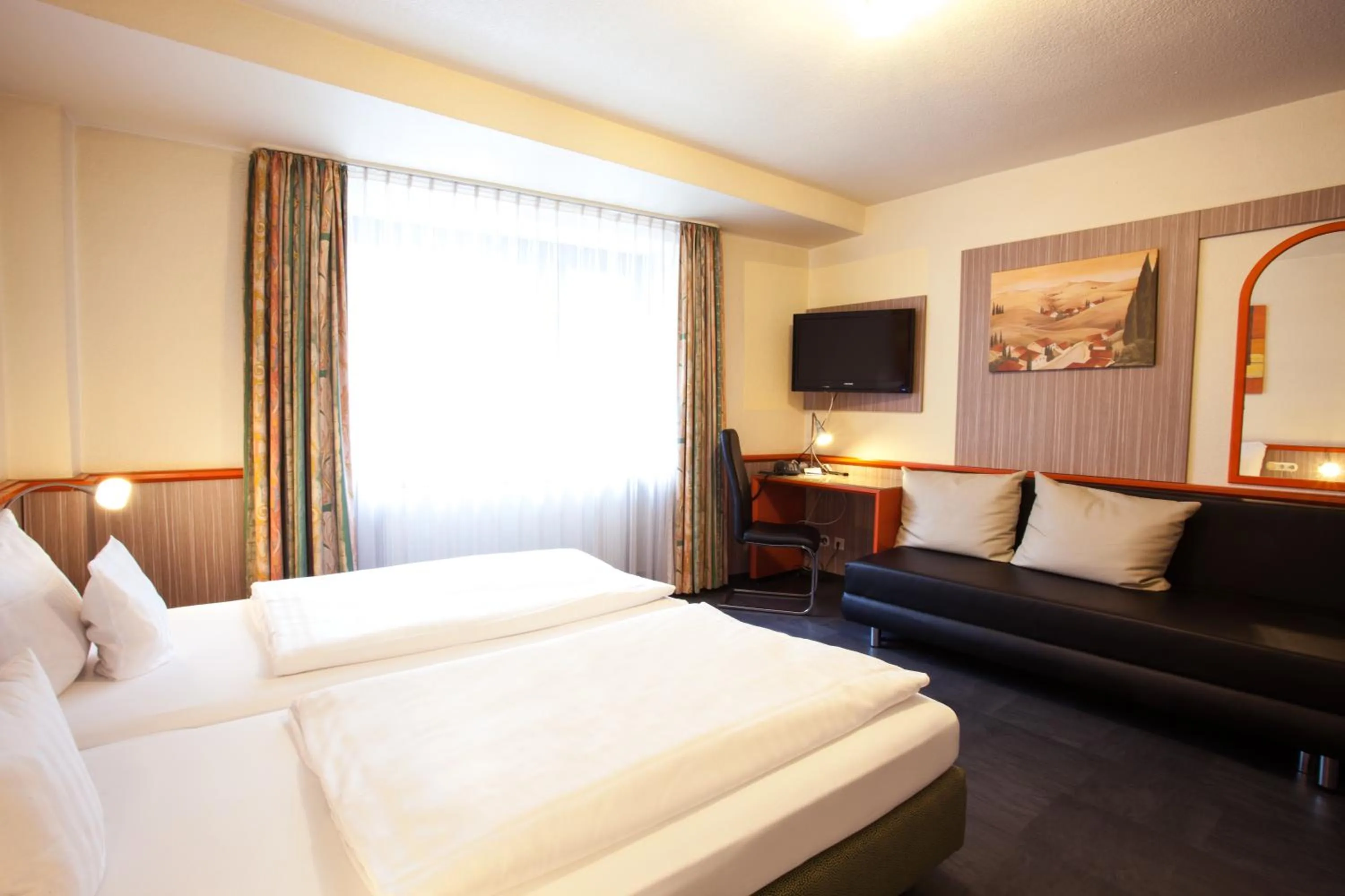 Photo of the whole room, Bed in Trip Inn Hotel Ariane