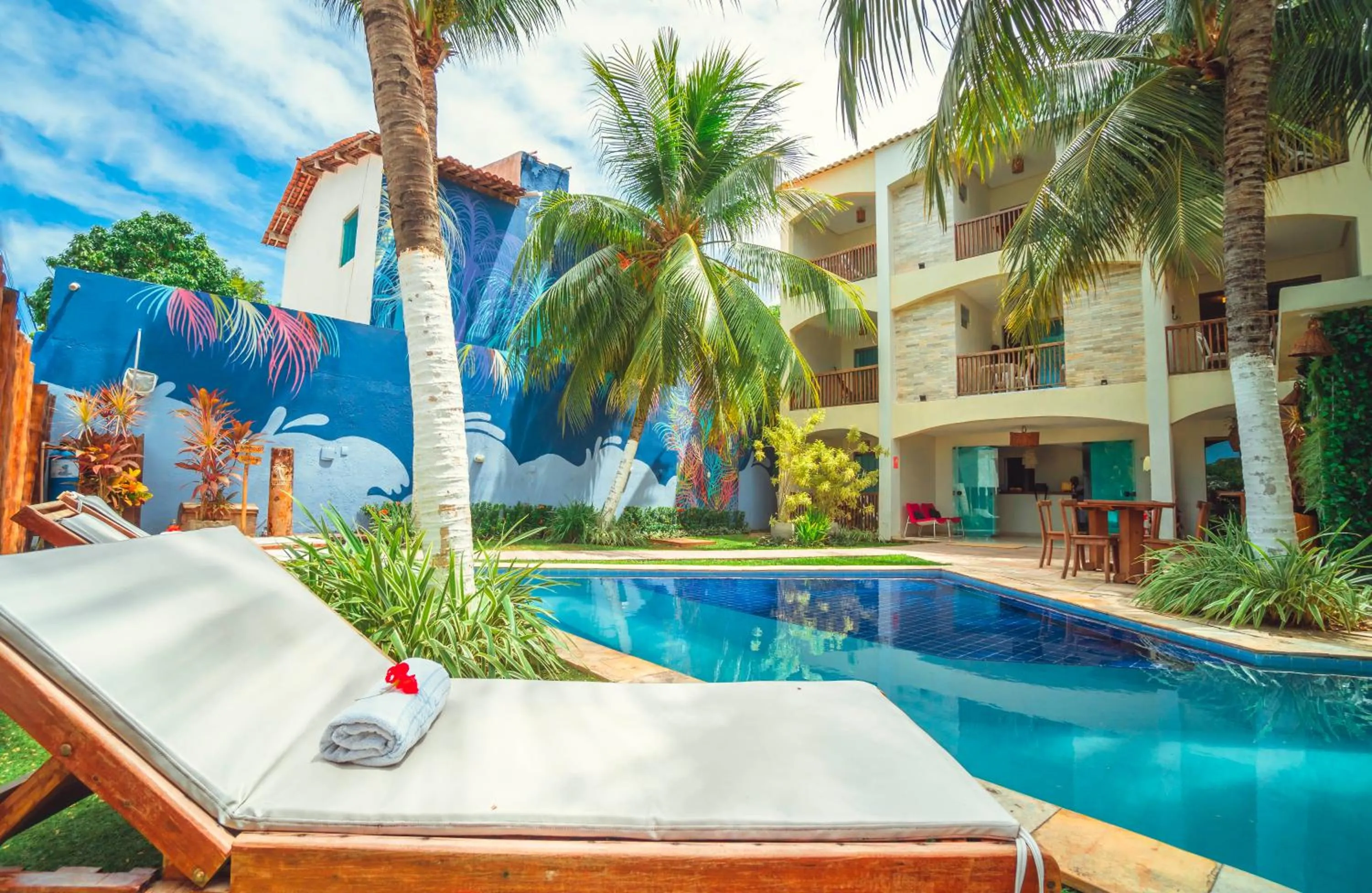 Swimming pool in Pousada Unaí