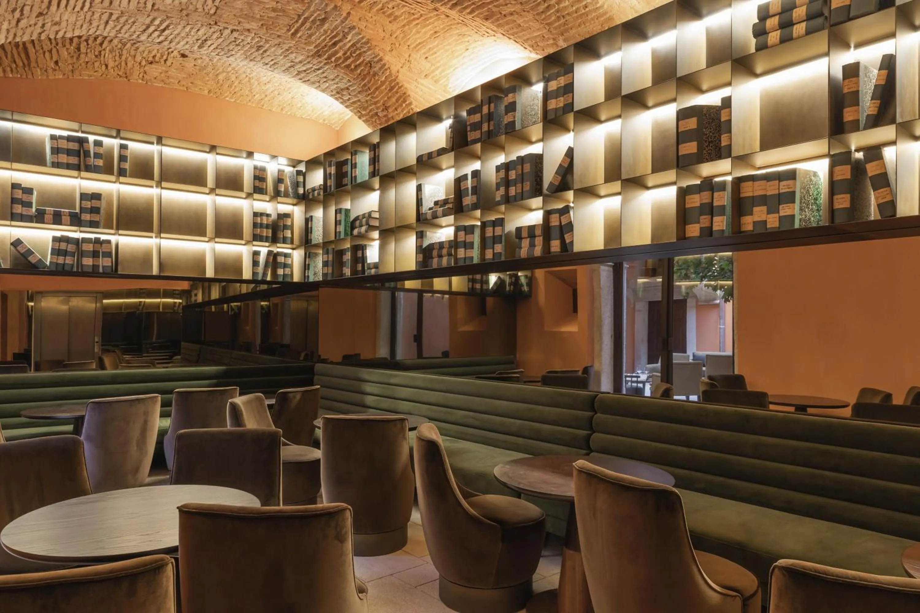 Meeting/conference room in Casa da Companhia Hotel & Spa, Vignette Collection by IHG