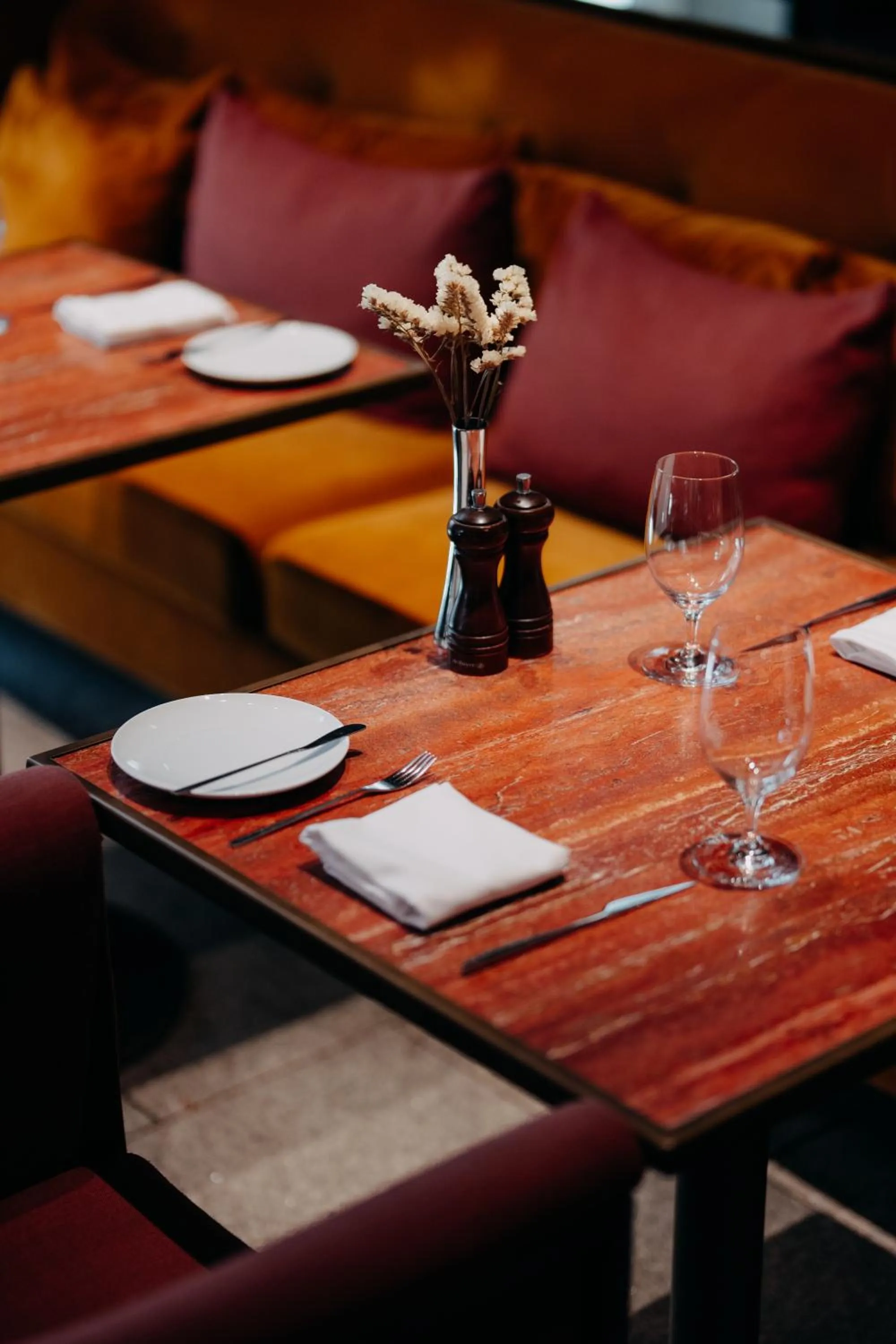 Restaurant/places to eat in Casa da Companhia Hotel & Spa, Vignette Collection by IHG