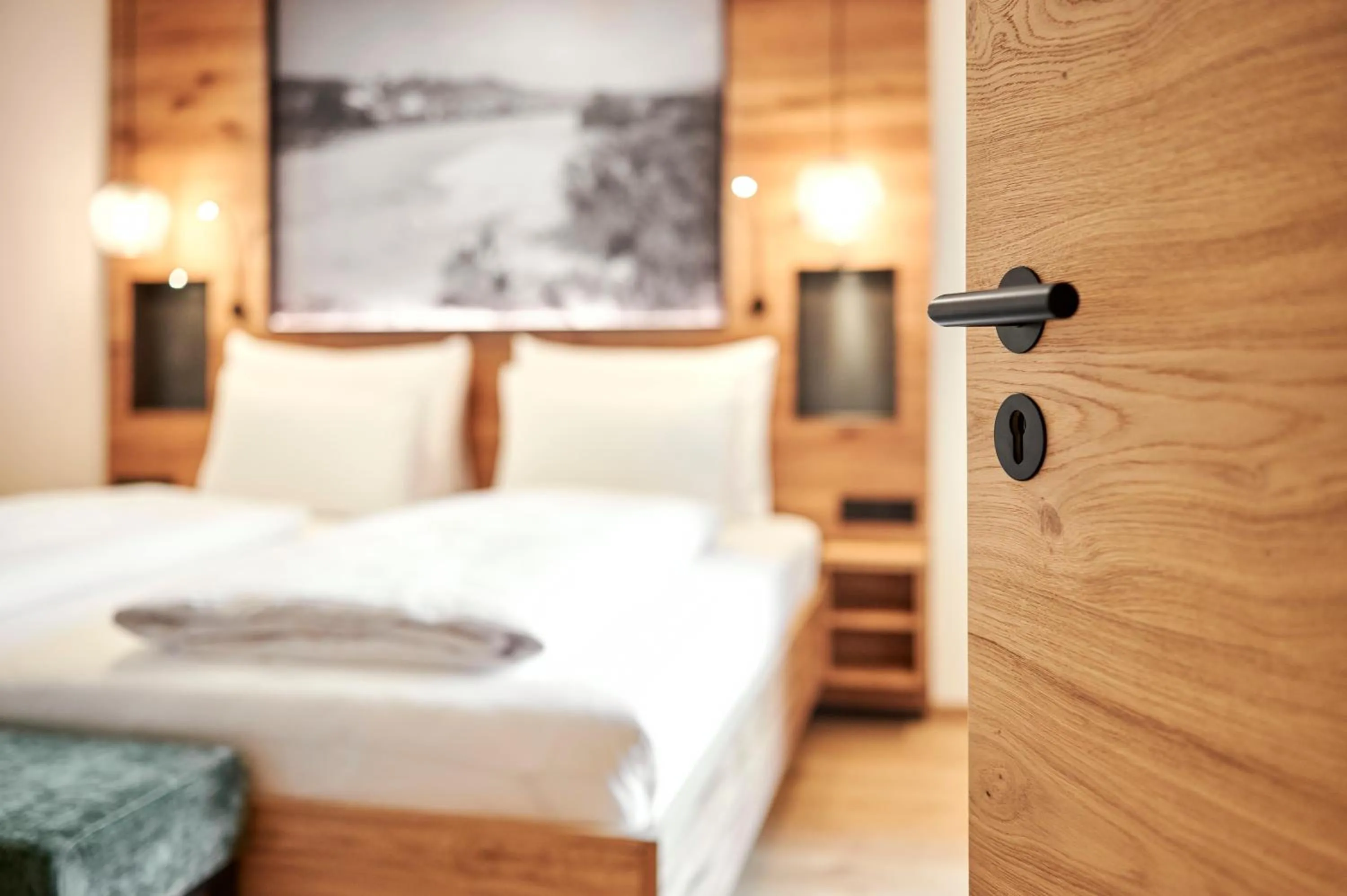 Bed in Hotel Auf der Gsteig GmbH