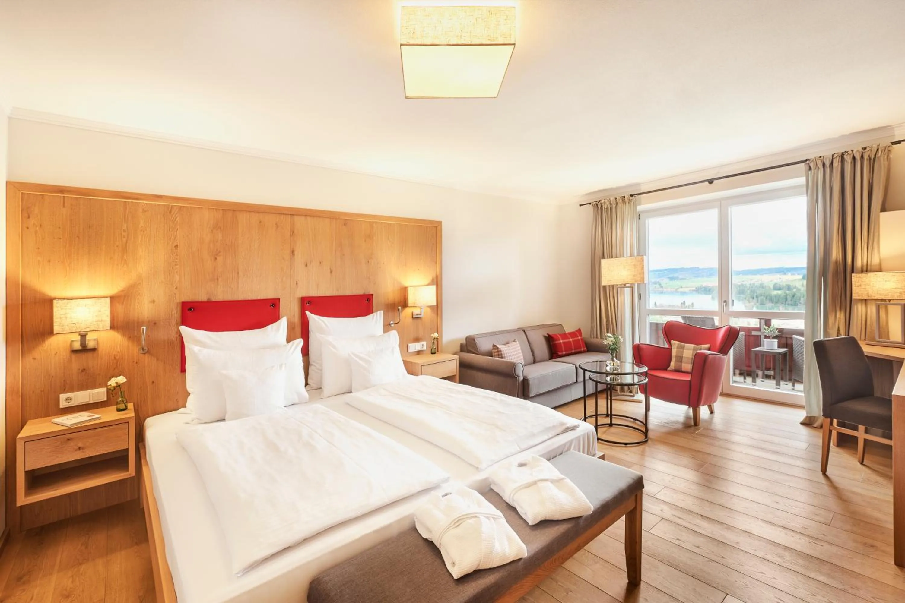 Bed in Hotel Auf der Gsteig GmbH