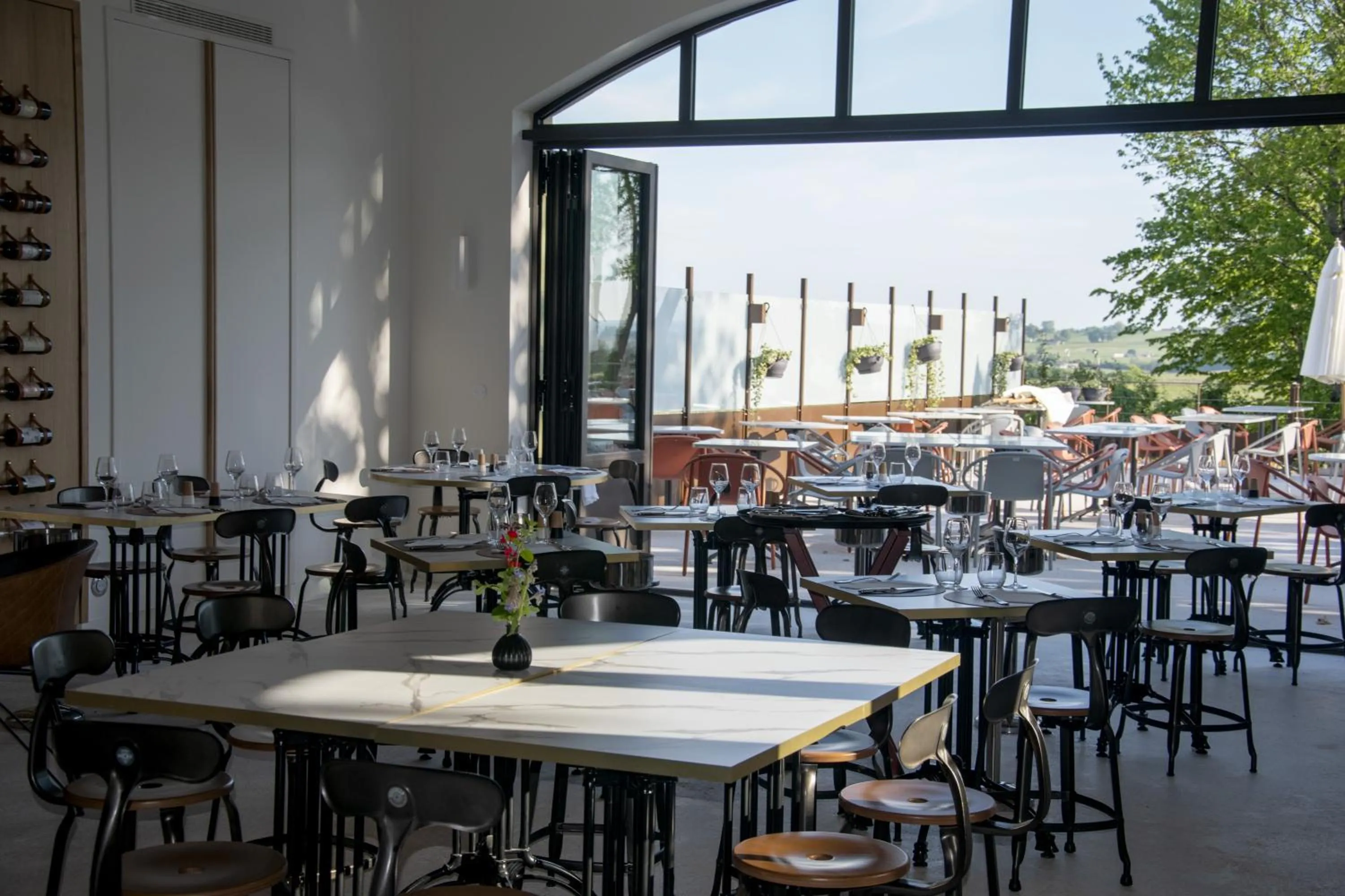 Restaurant/places to eat in AUX DUCS DE SIENNE