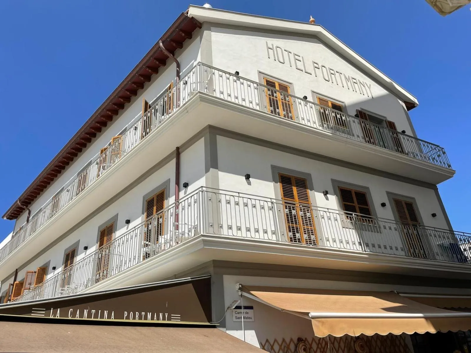 Property building in Hotel Portmany