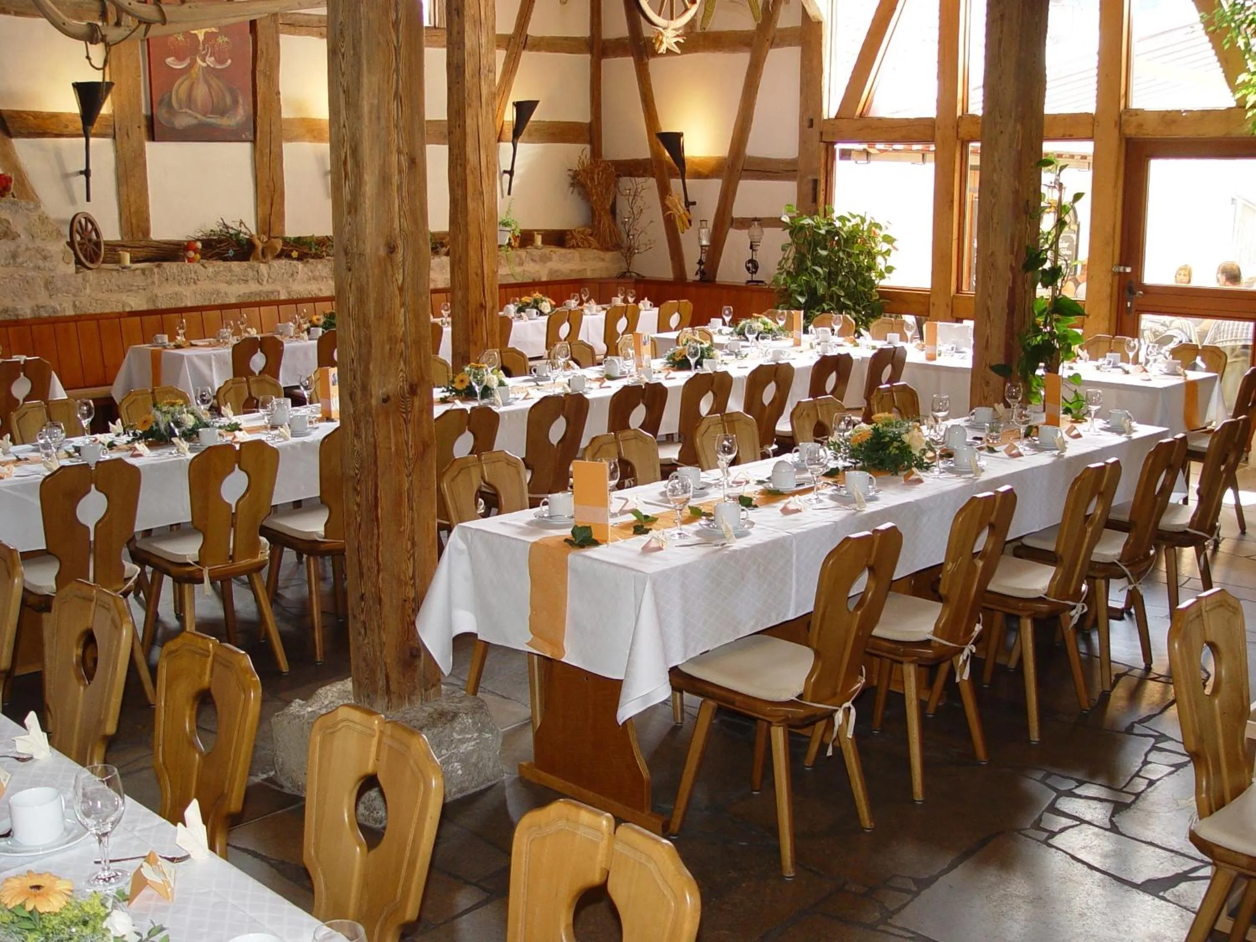 Restaurant/places to eat in Landhaus Zum Falken