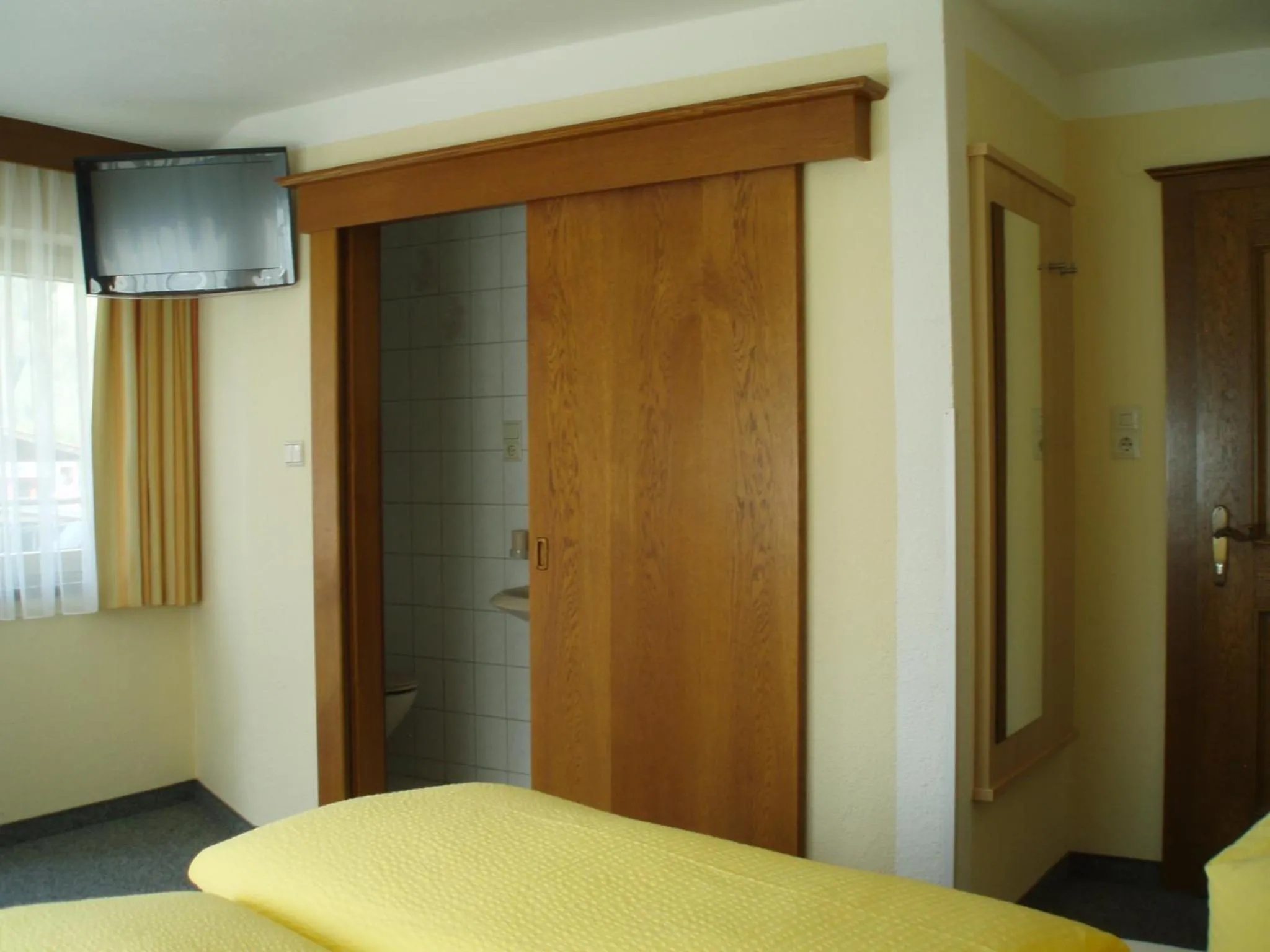 Photo of the whole room, Bed in Haus Wiesenblick