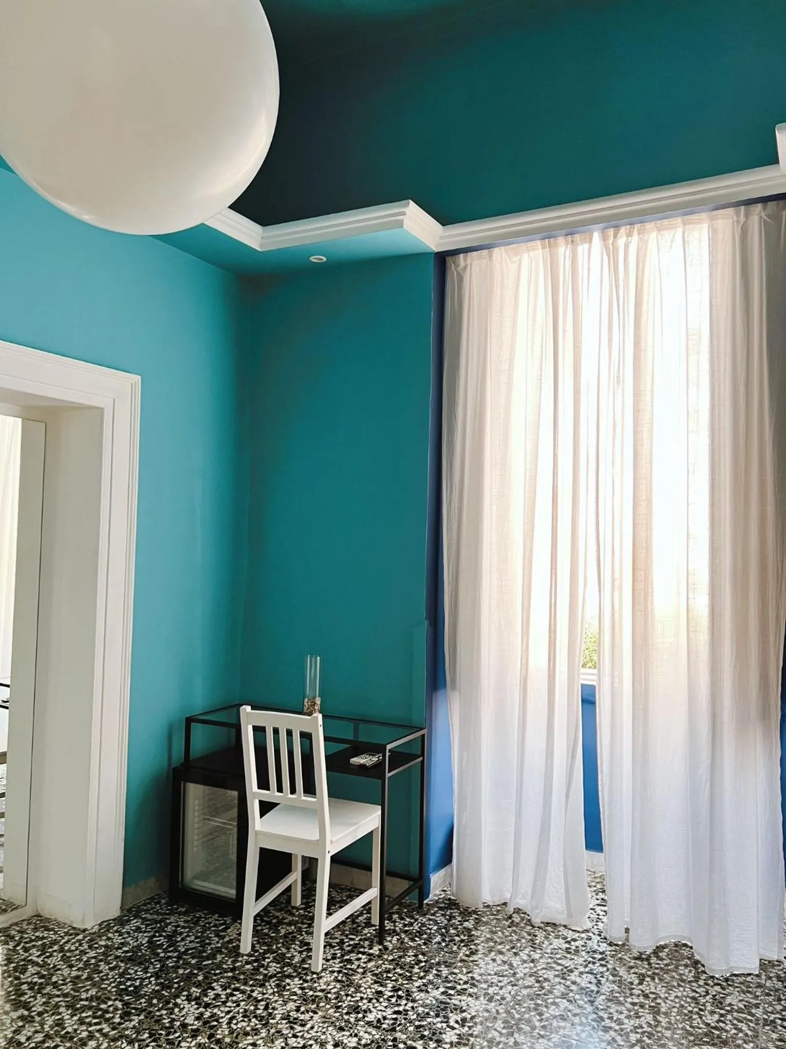 Seating area in DEAS B&B