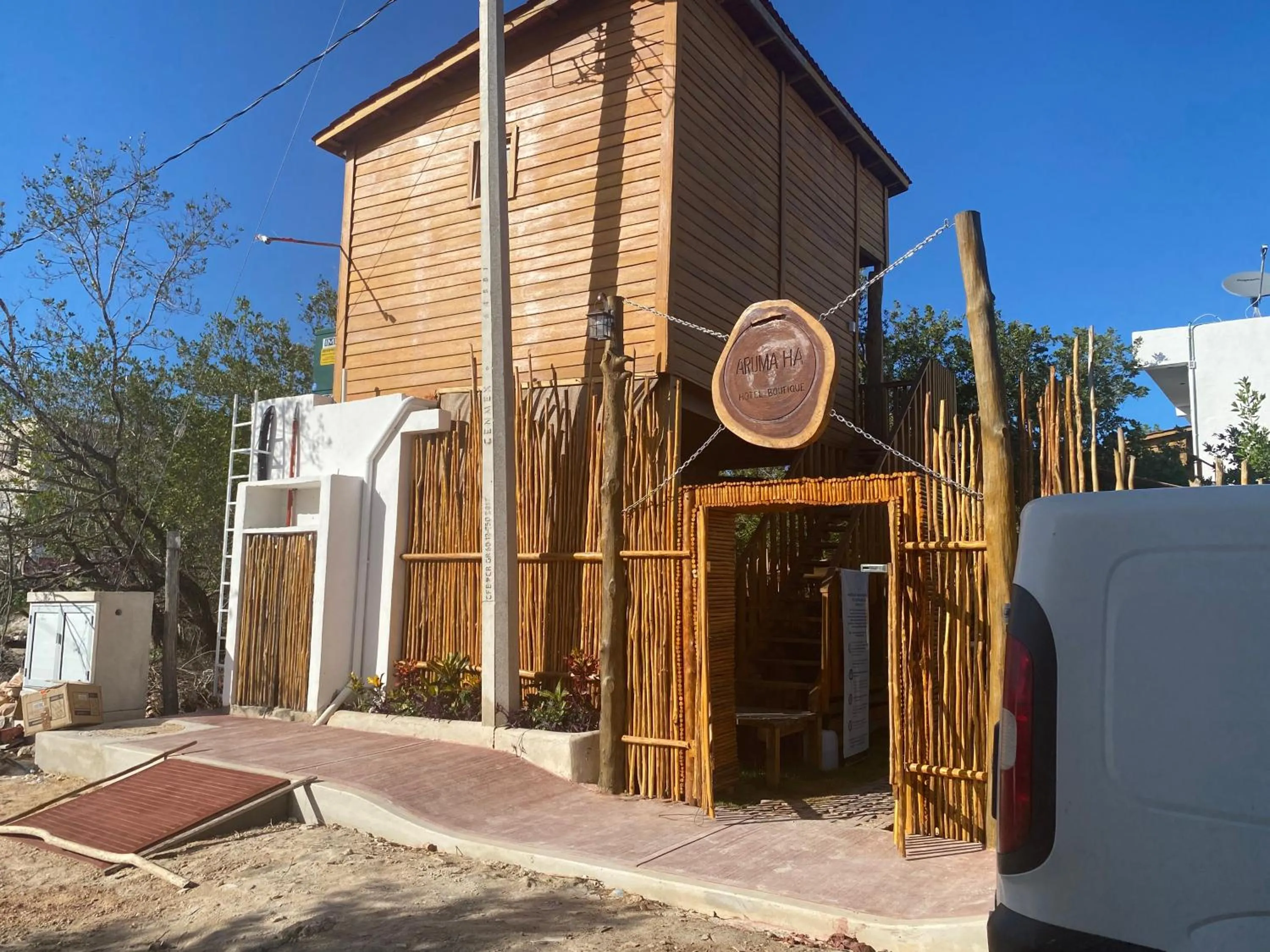 Facade/entrance in Hotel Aruma Ha