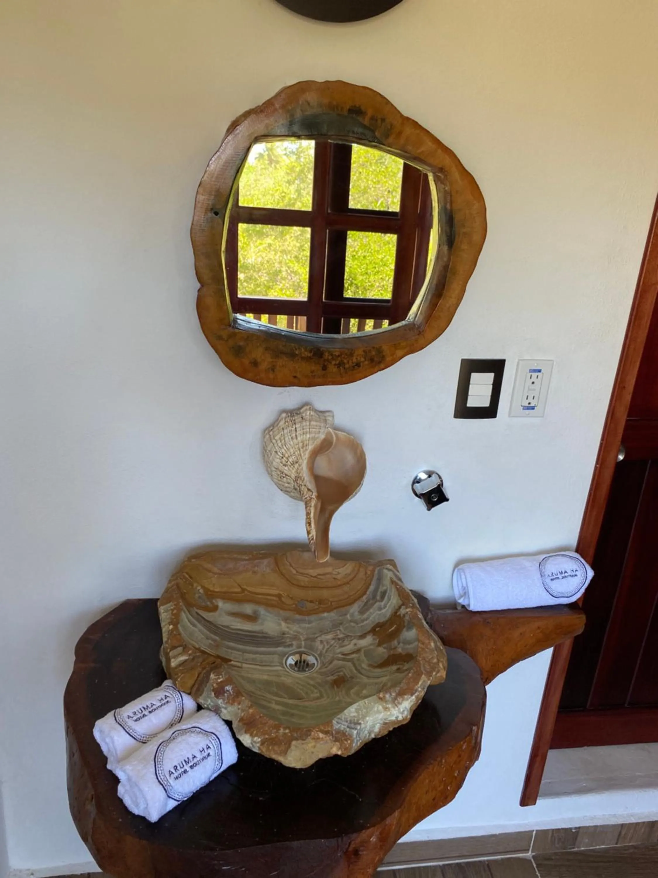 Property building in Hotel Aruma Ha