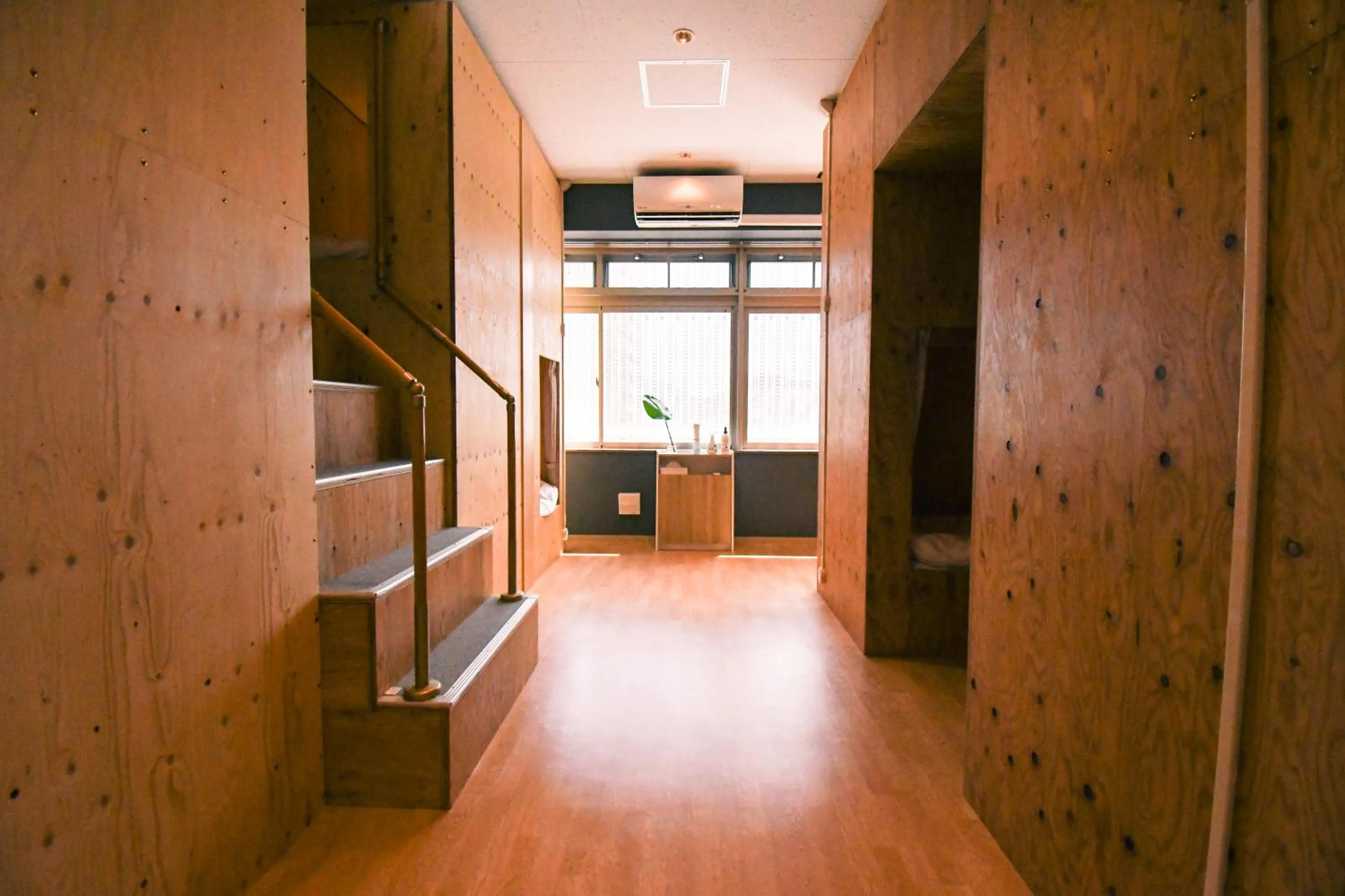 bunk bed in GATEWAY MAIZURU