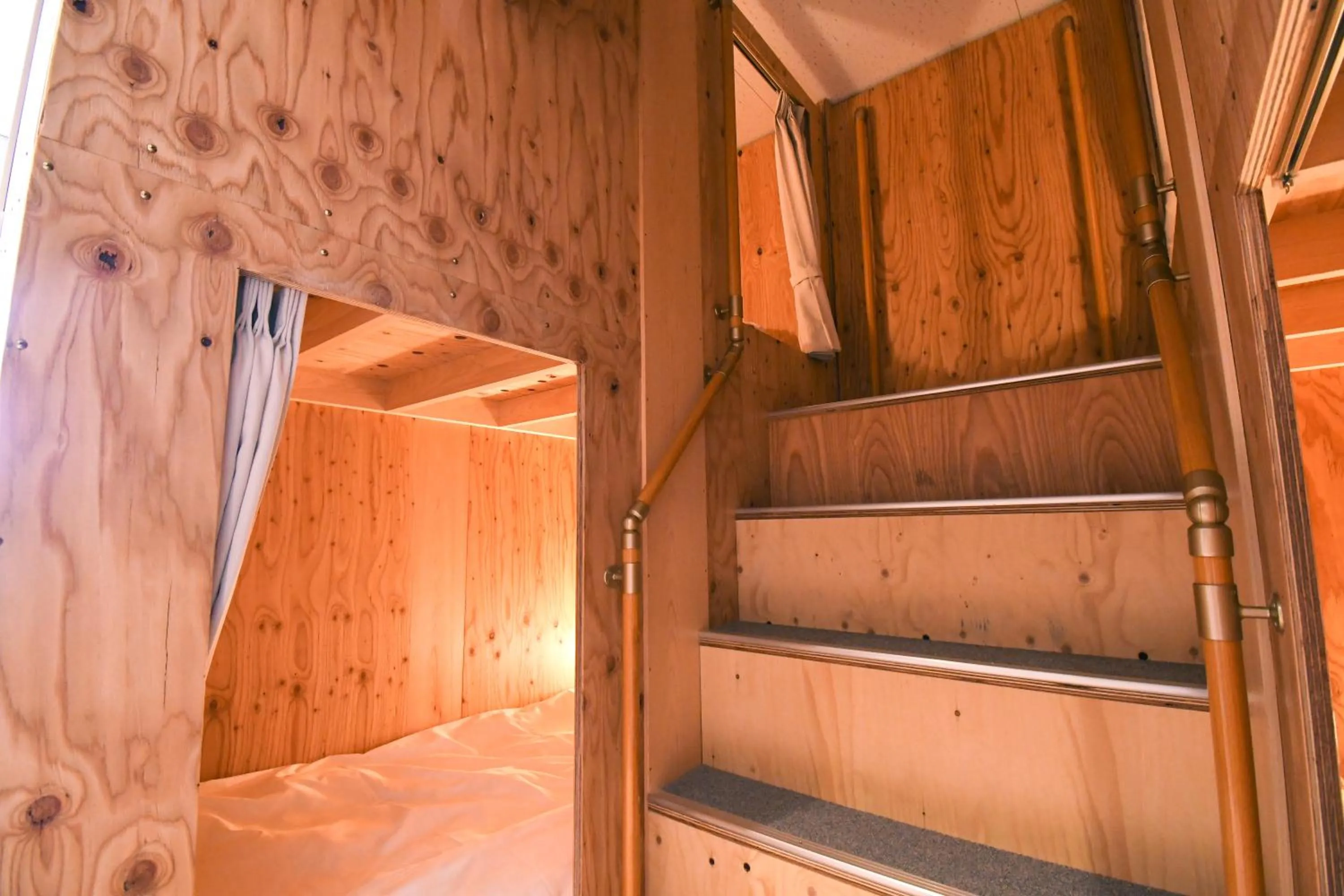 bunk bed in GATEWAY MAIZURU