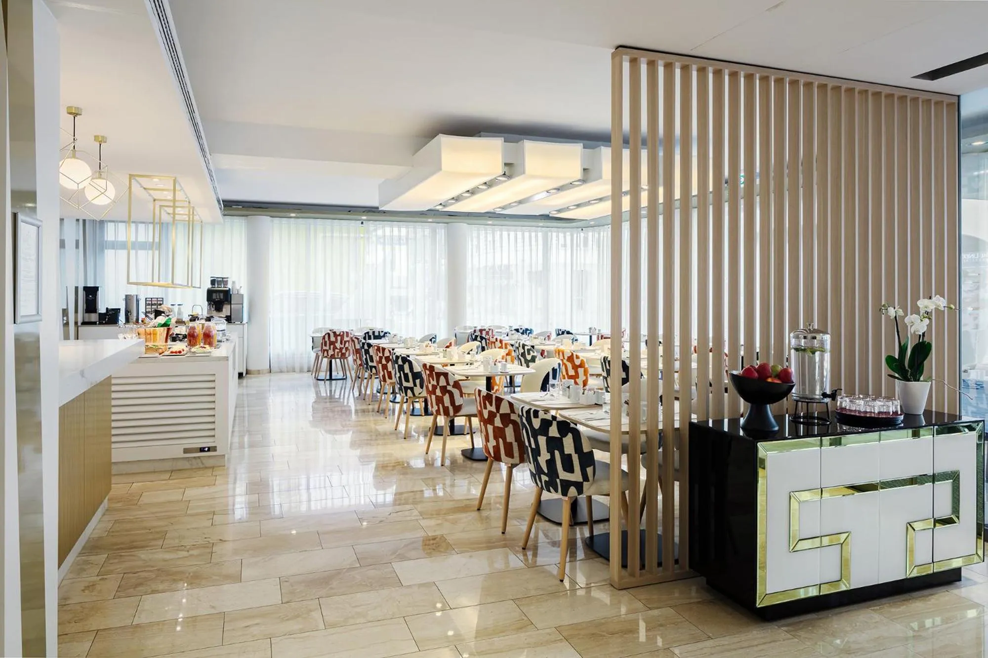 Buffet breakfast in Eurostars Embassy