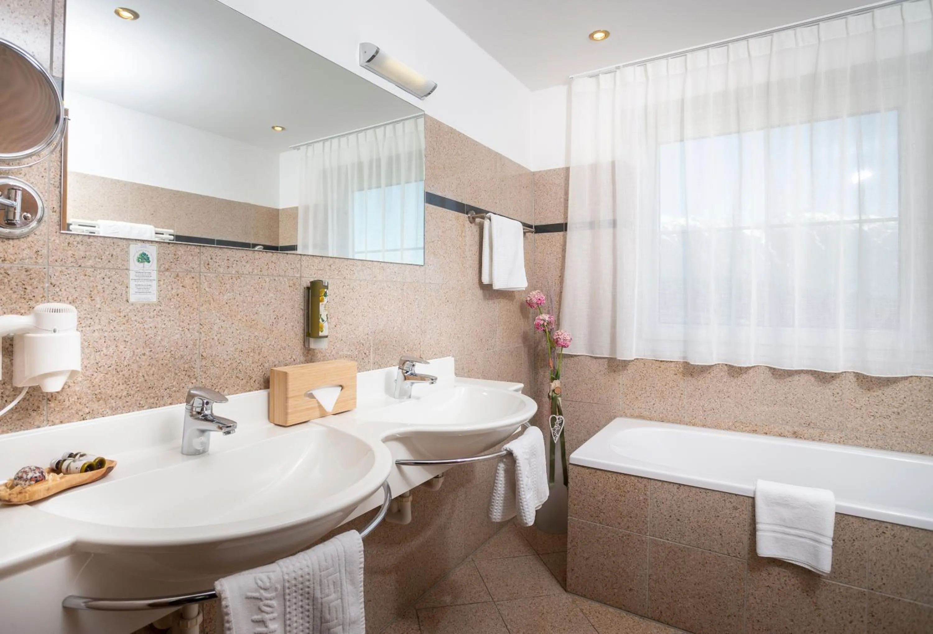 Bathroom in Hotel Seppl