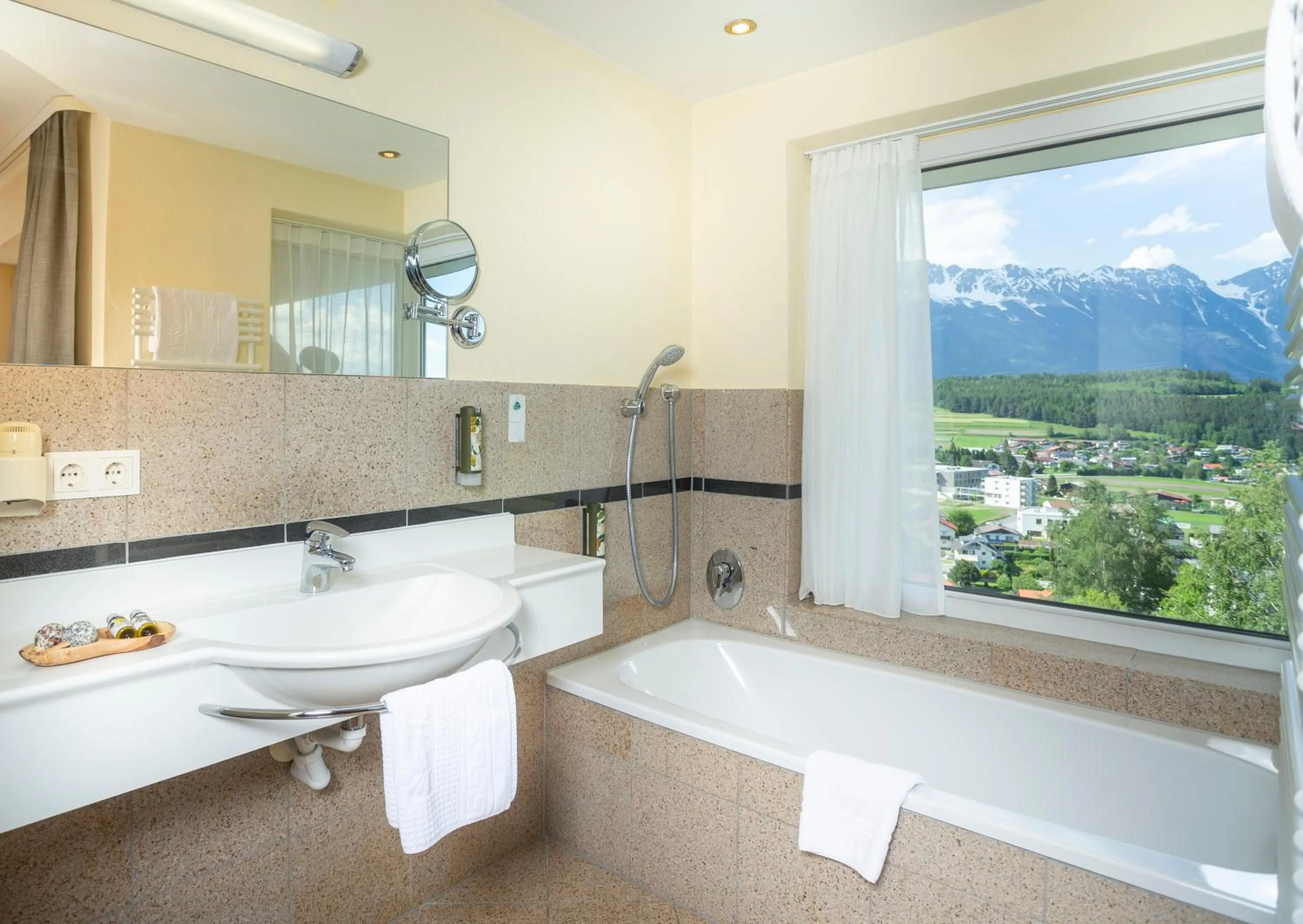 Bathroom in Hotel Seppl