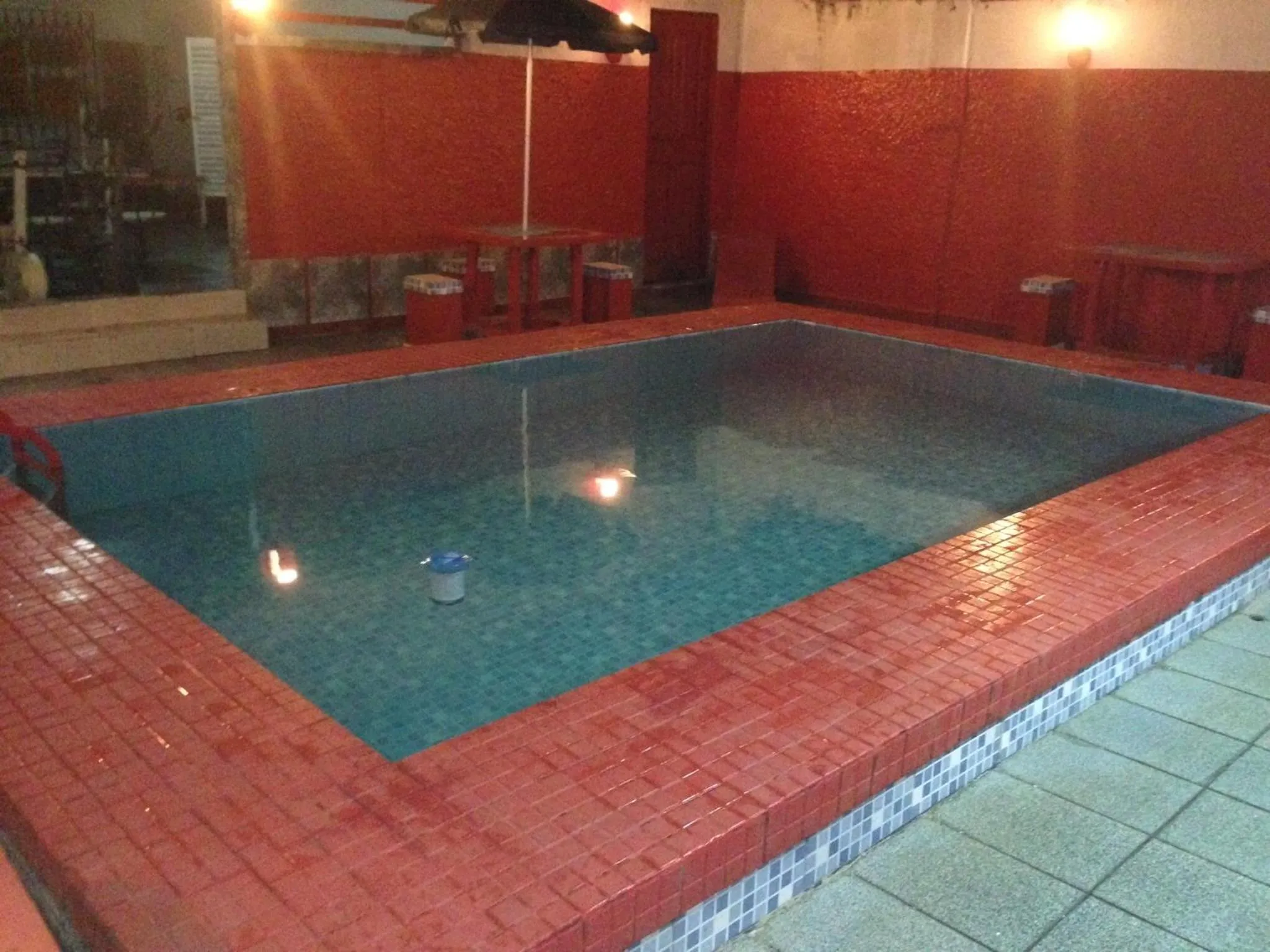 Swimming pool in Hotel Spada