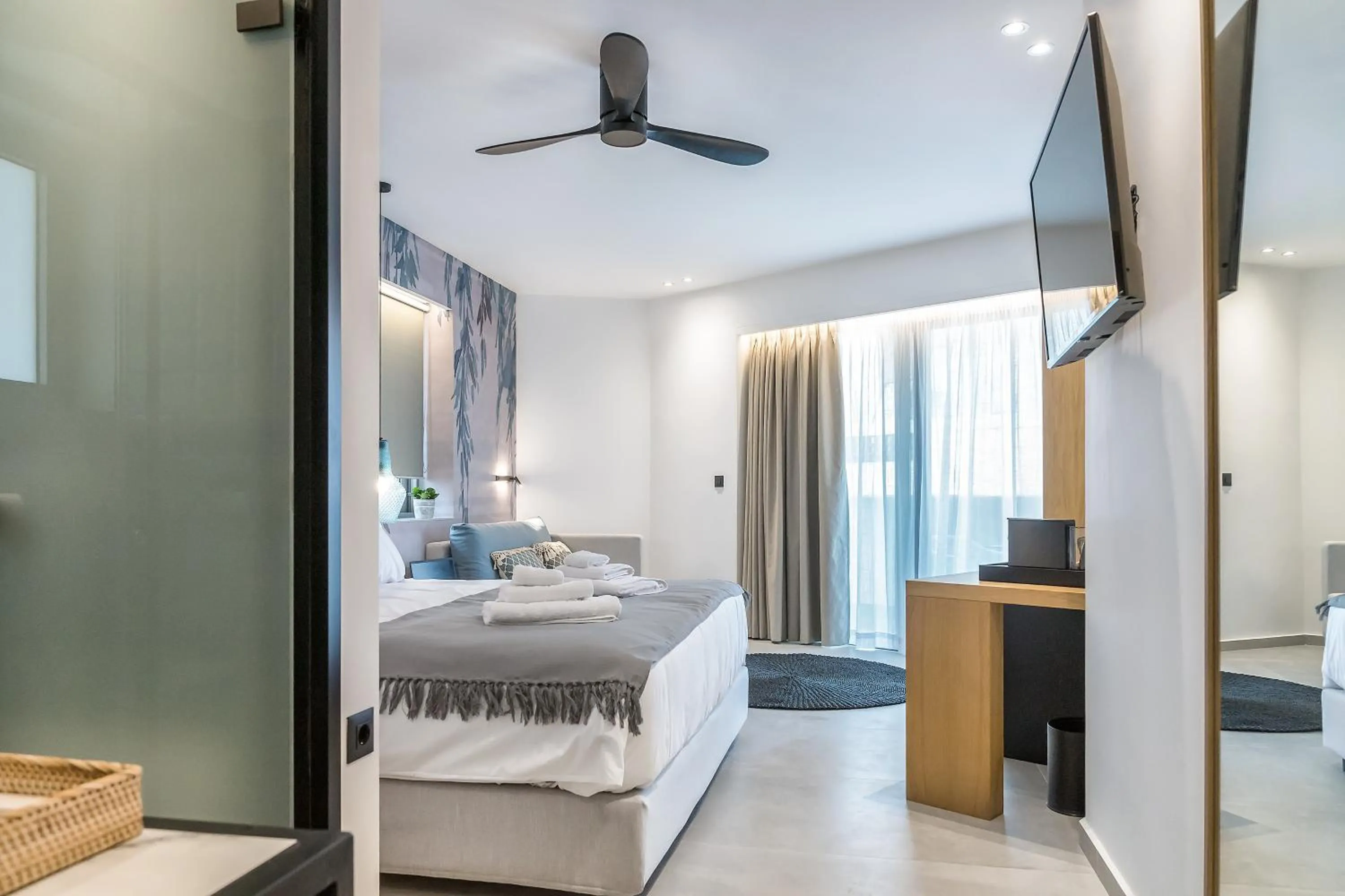 Bed in SAVUS Boutique Hotel