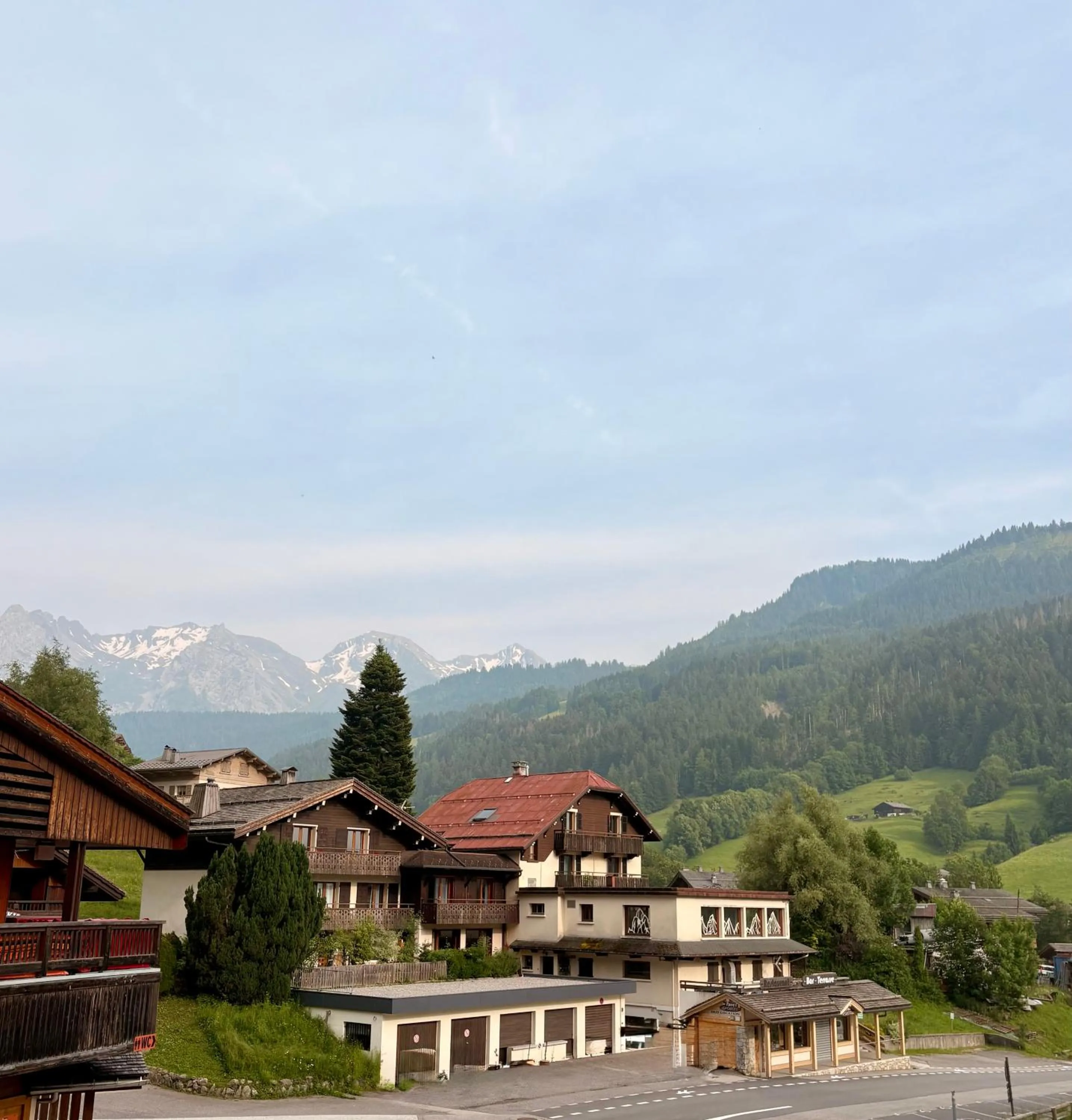 Property building in Le Rookie Mountain