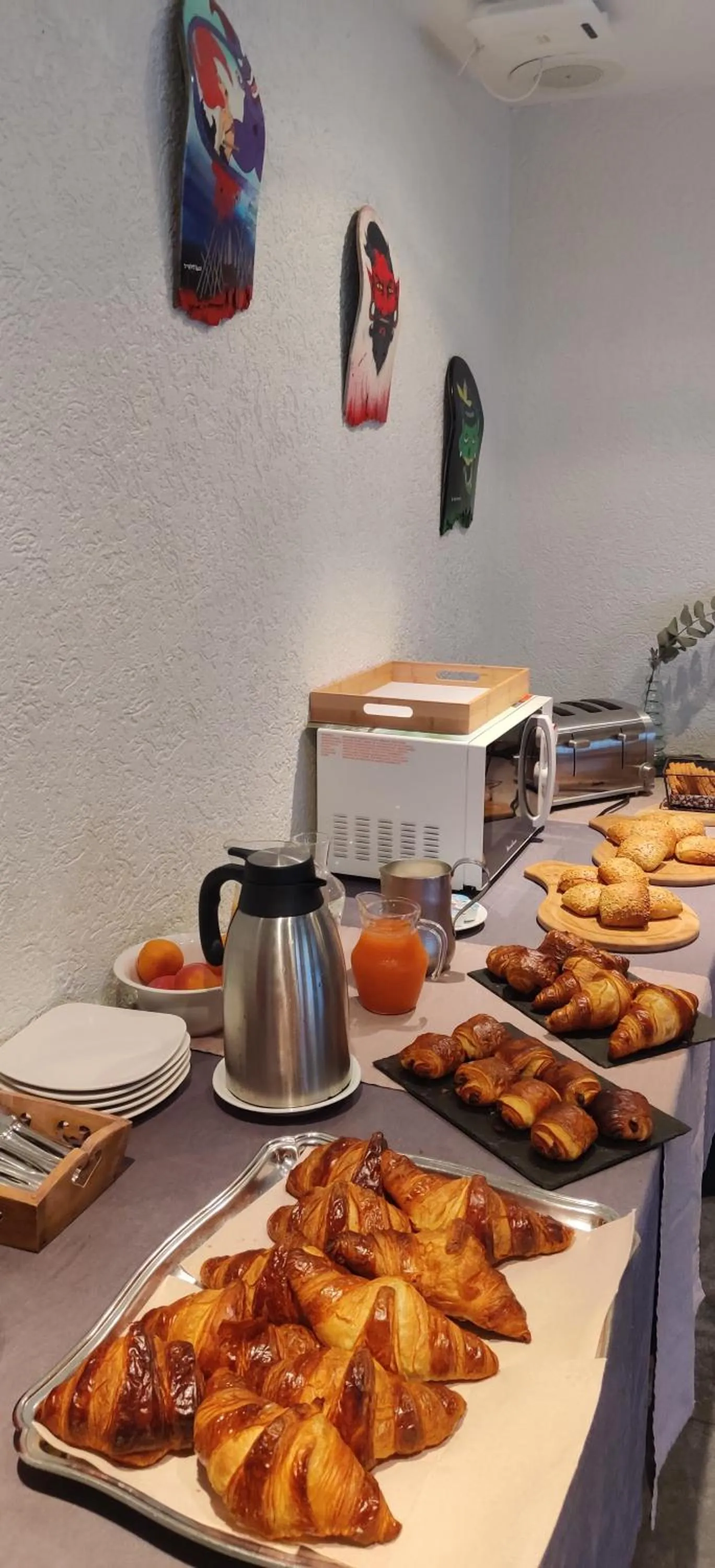 Breakfast in Le Rookie Mountain