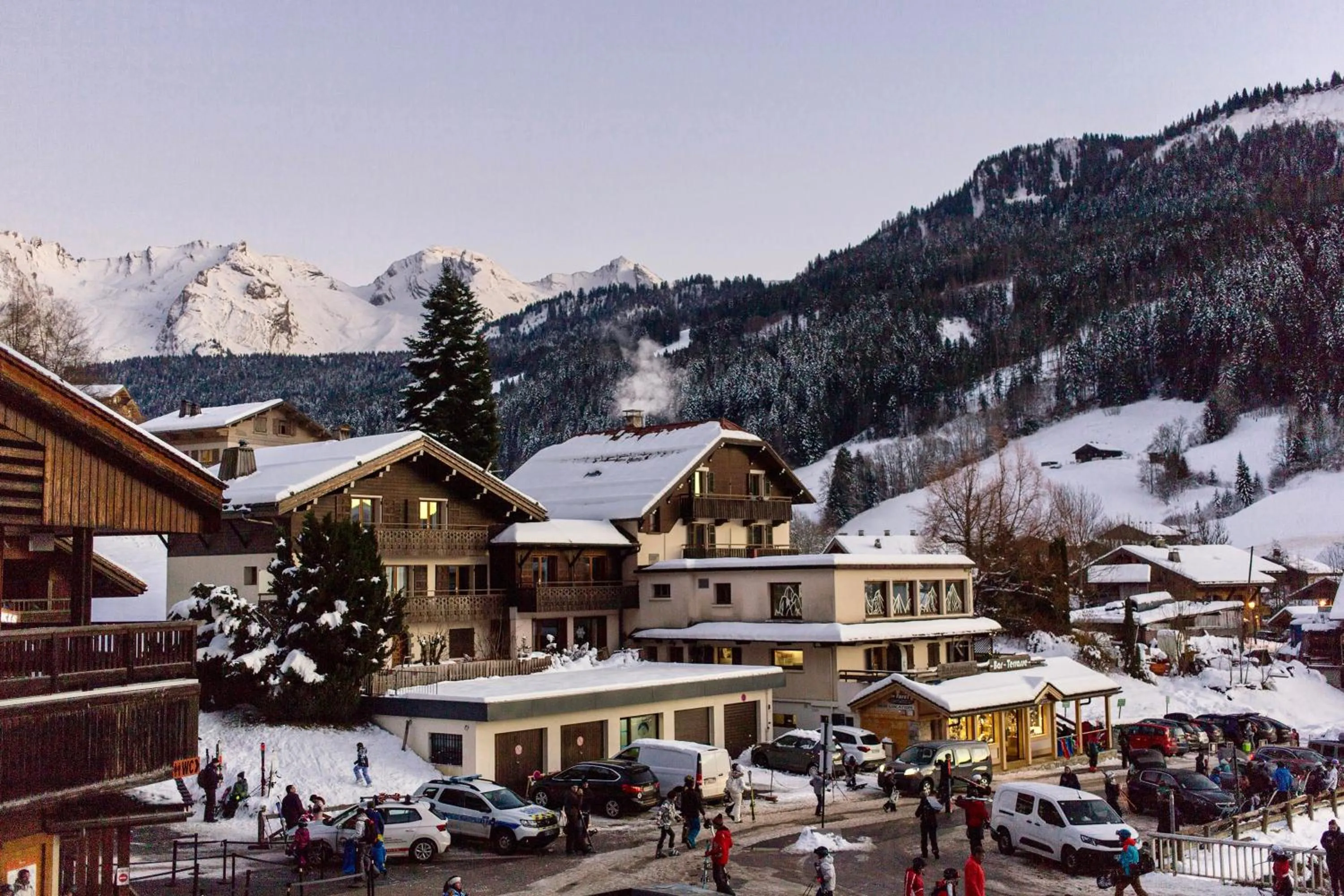 Property building in Le Rookie Mountain