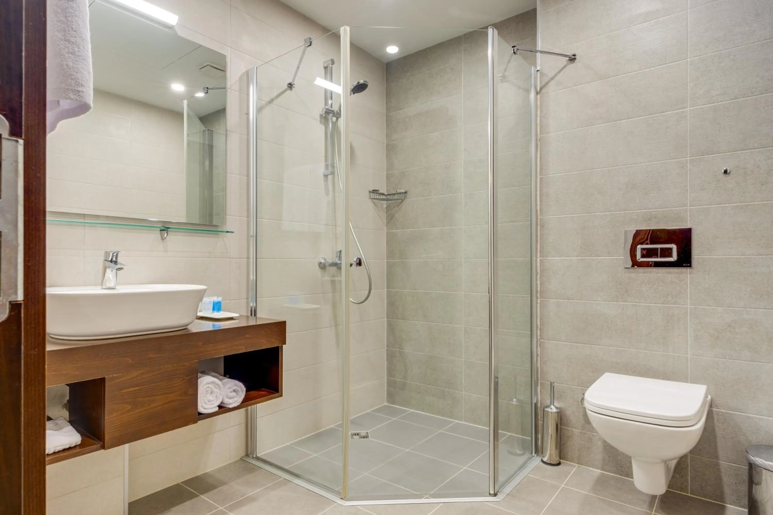 Shower in Hotel Salvador