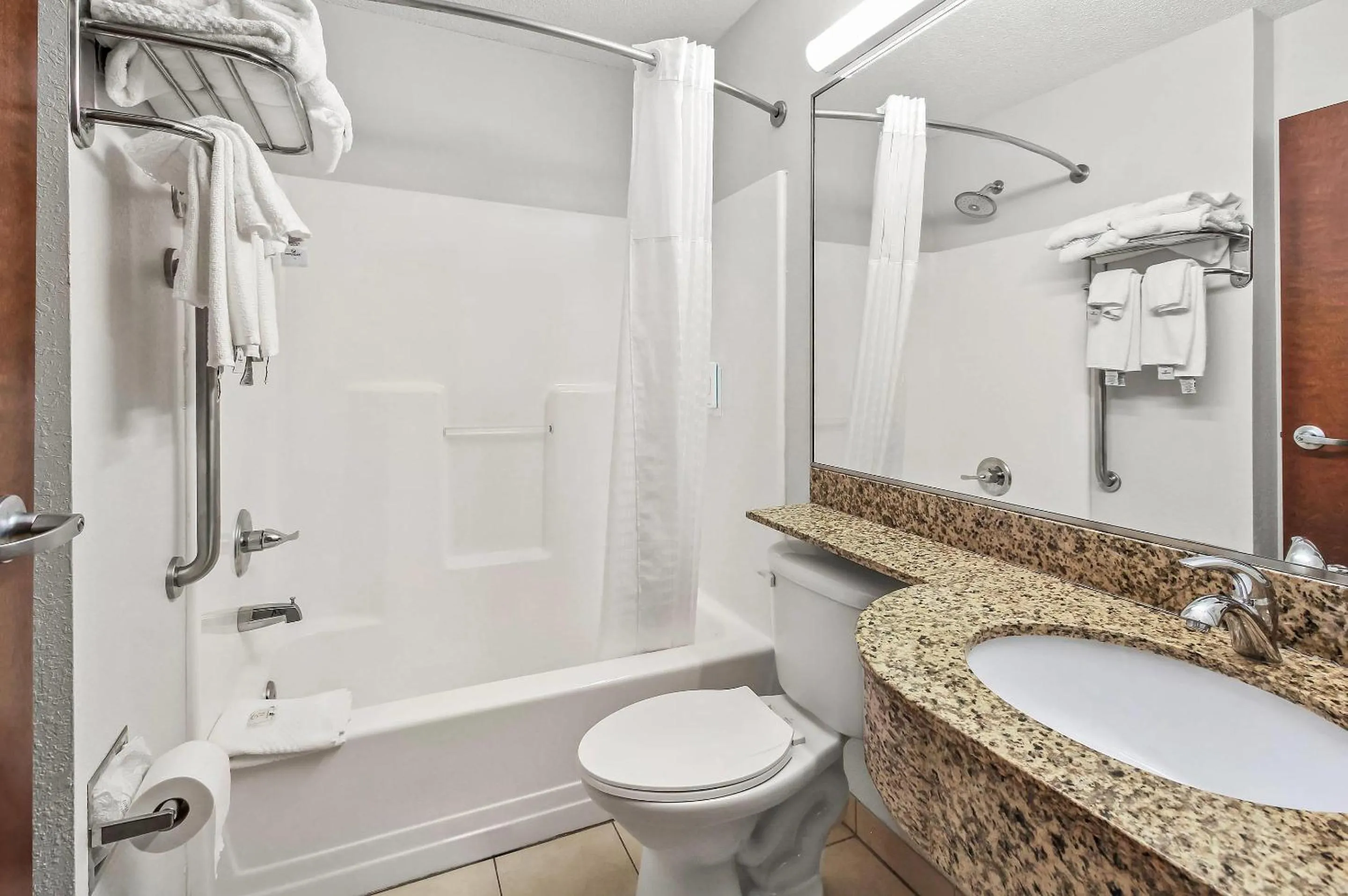 Bedroom in Quality Inn & Suites