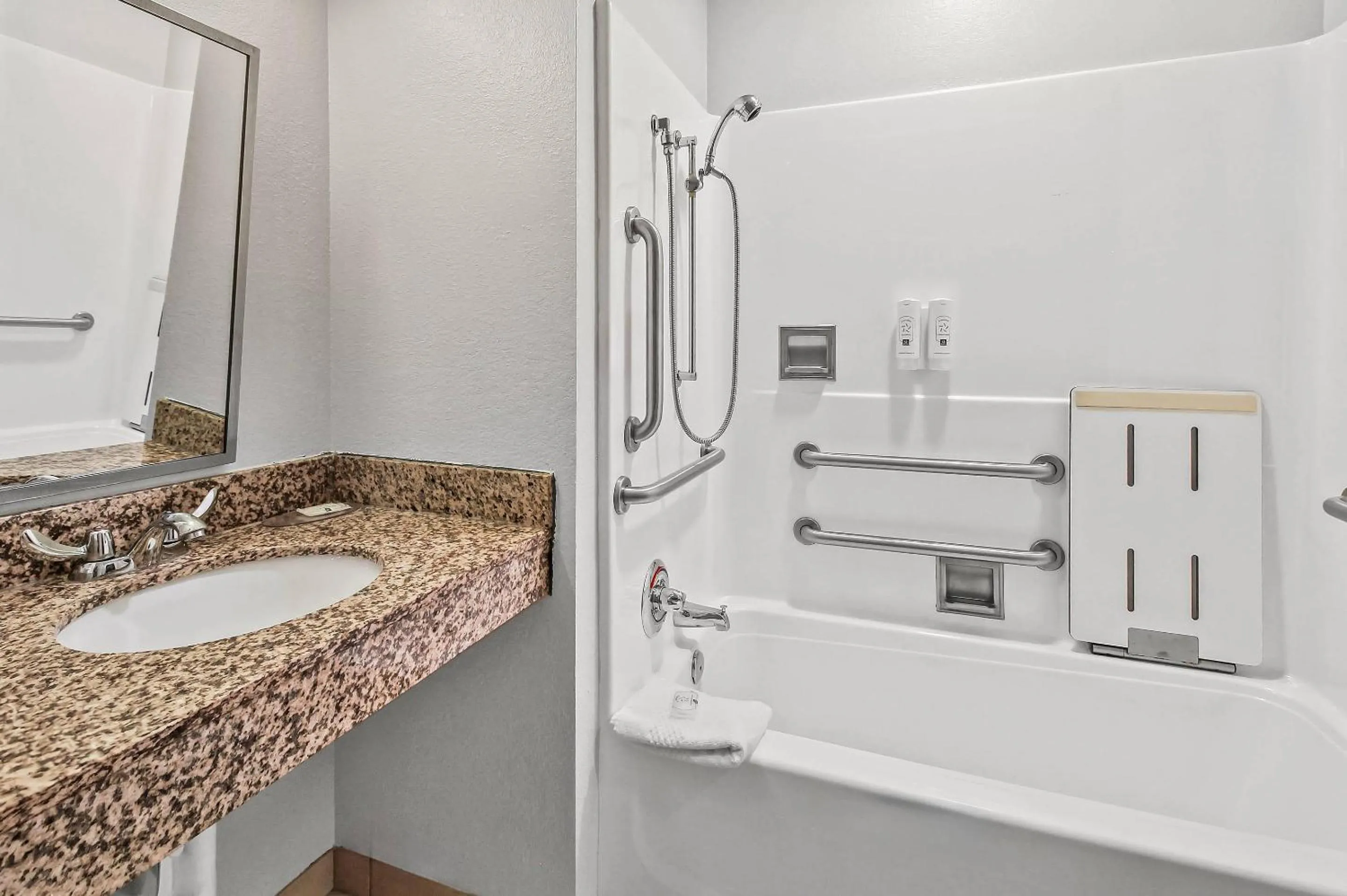 Bedroom in Quality Inn & Suites