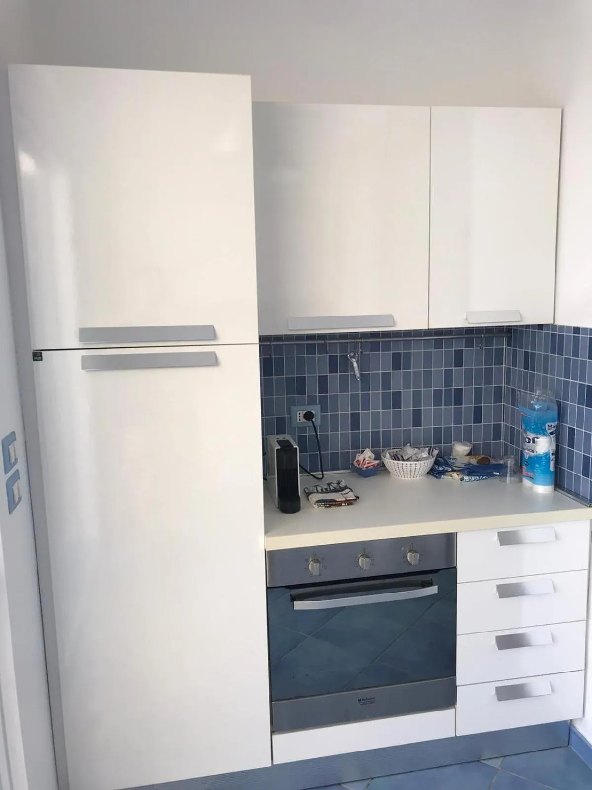 Kitchen or kitchenette in B&B Stella Marina