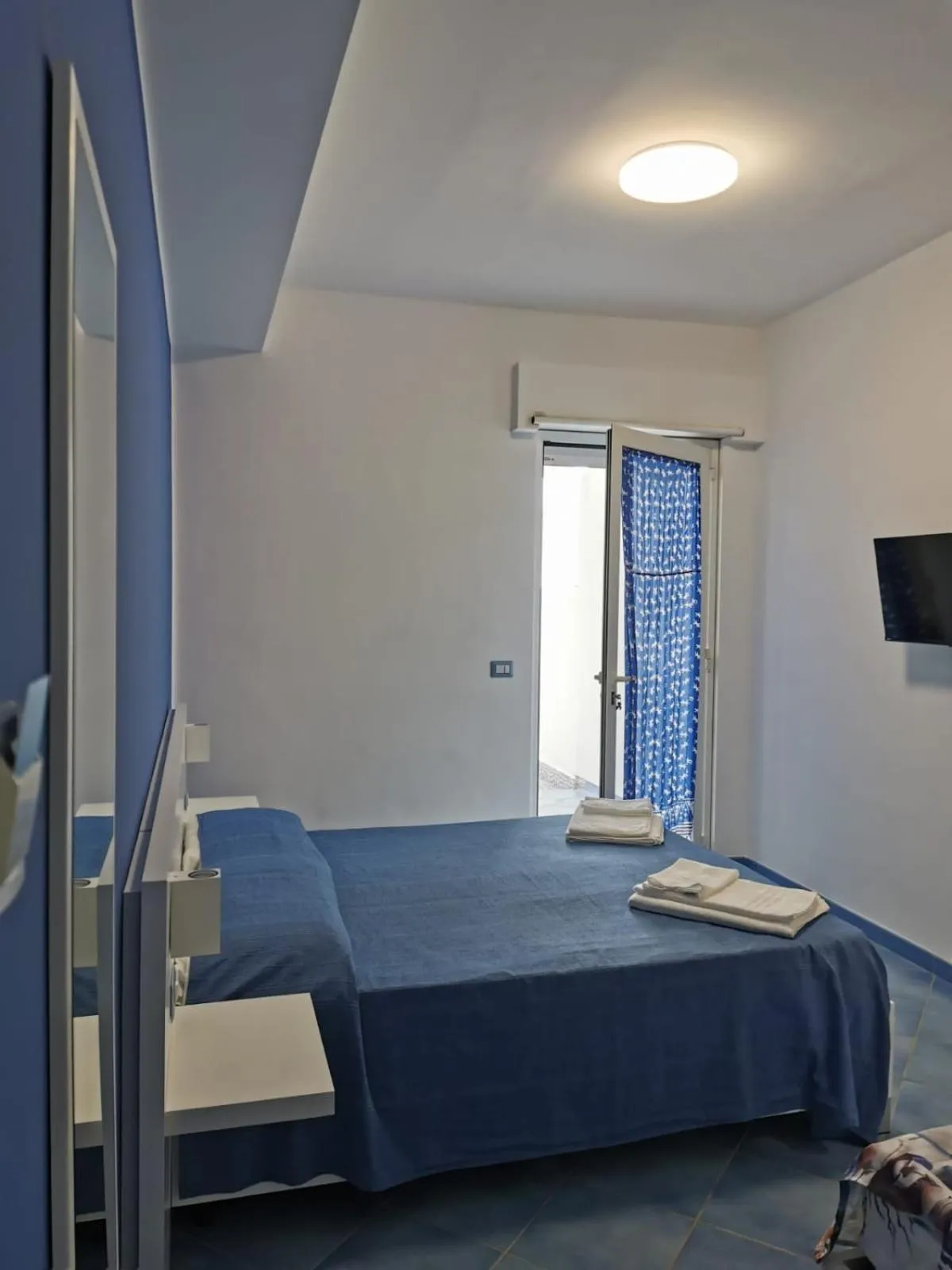 Bed in B&B Stella Marina