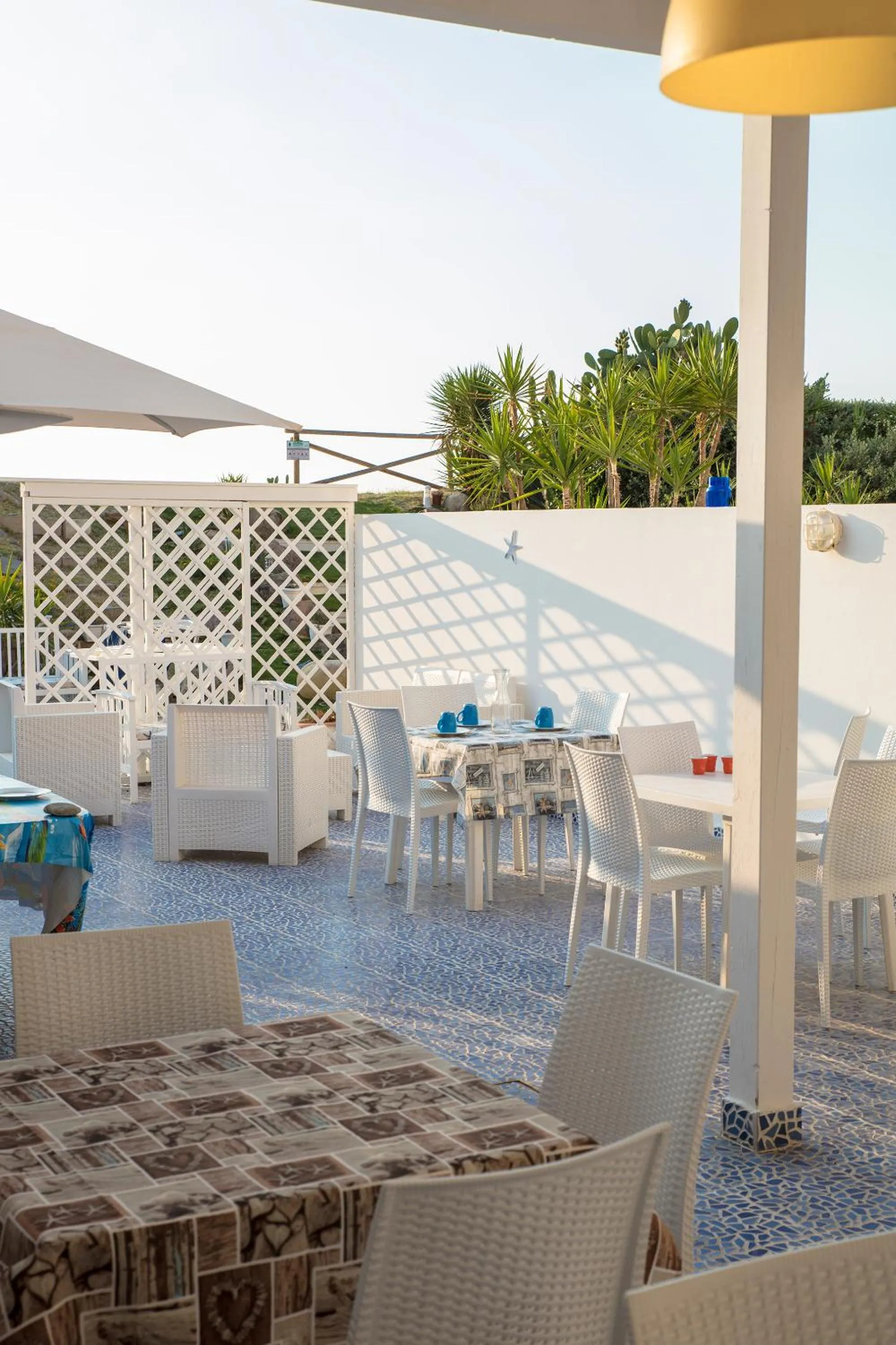 Patio in B&B Stella Marina