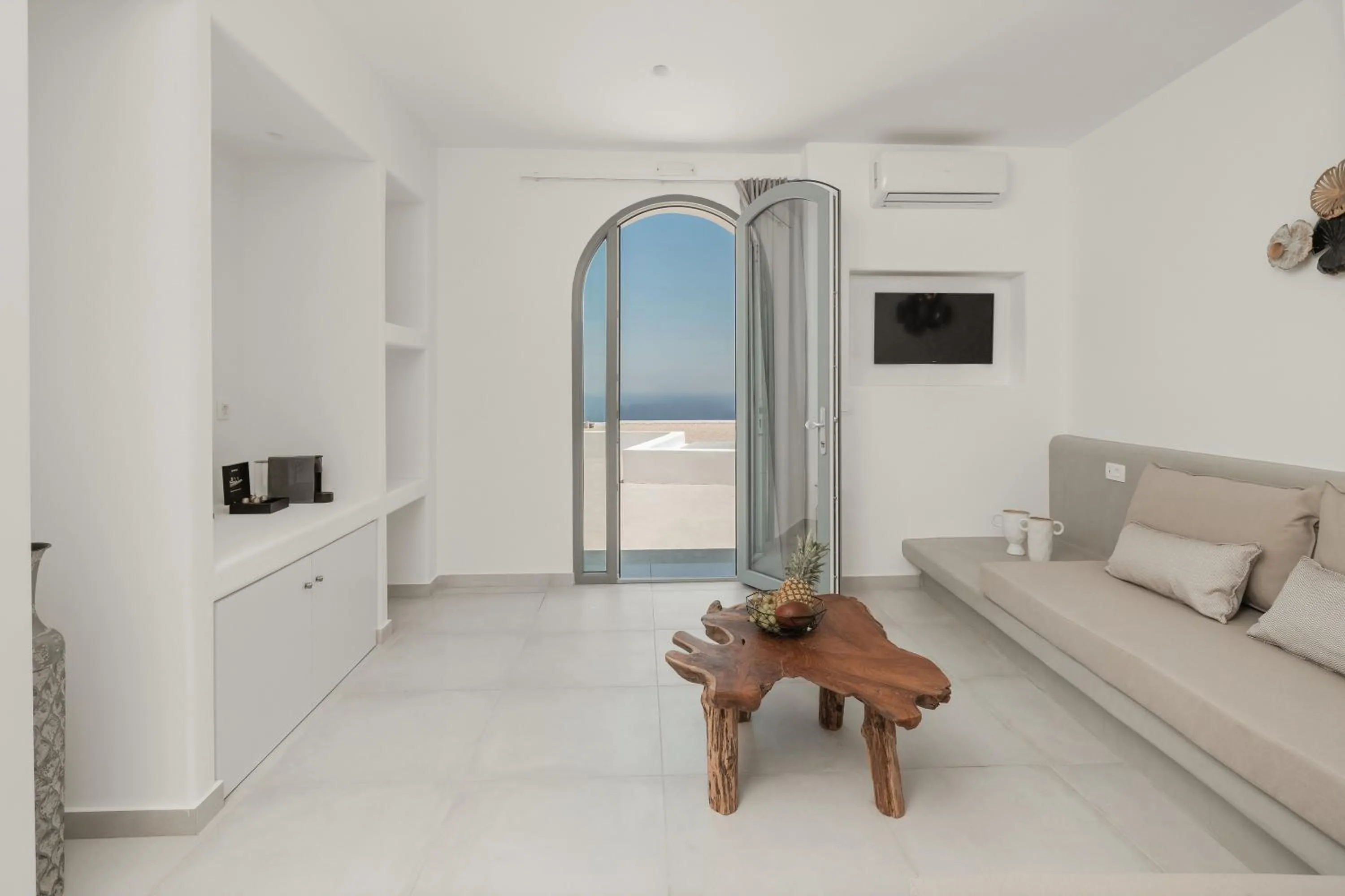 Living room in Oyster Luxury Suites