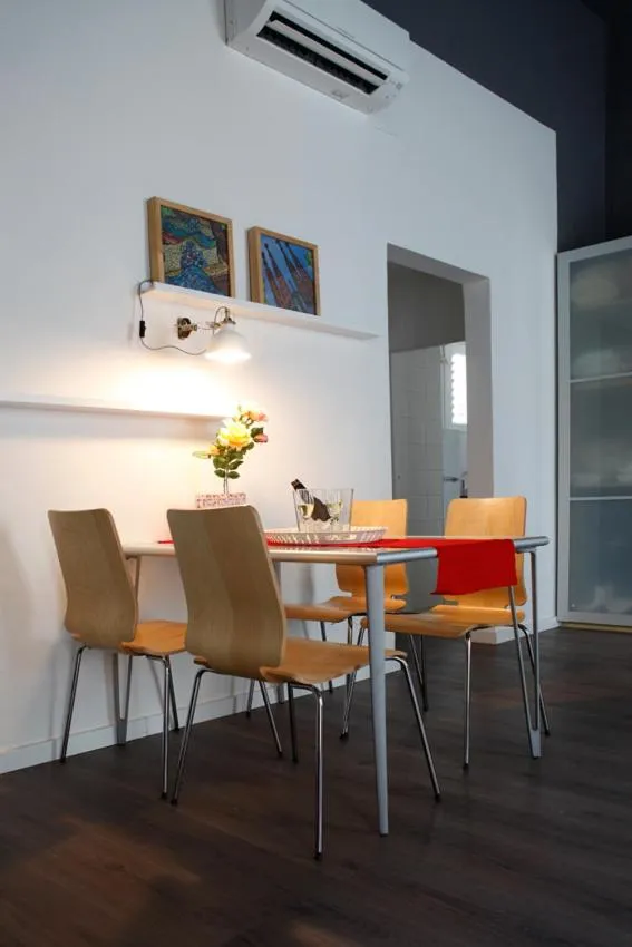Dining area in Colom Apartments