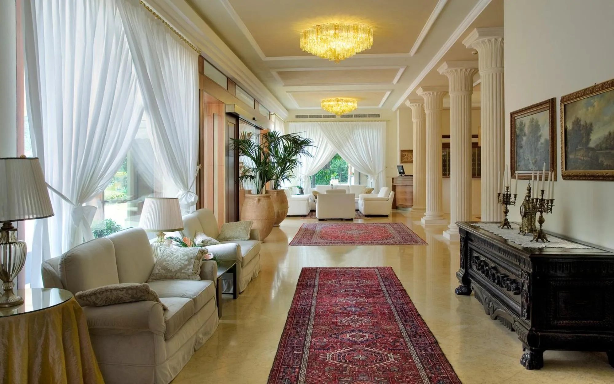 Lobby or reception in Hotel Terme Neroniane